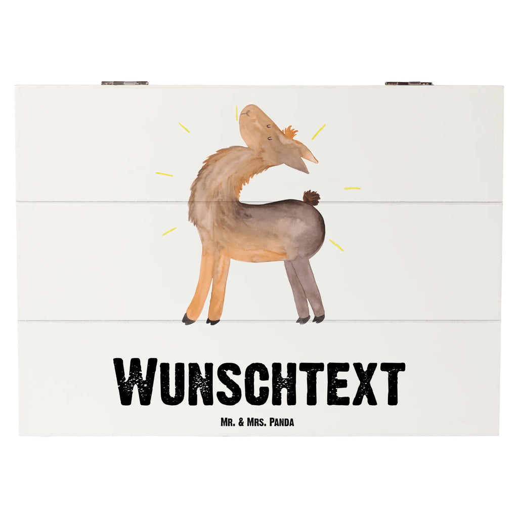 Personalisierte Holzkiste Lama Stolz Holzkiste mit Namen, Kiste mit Namen, Schatzkiste mit Namen, Truhe mit Namen, Schatulle mit Namen, Erinnerungsbox mit Namen, Erinnerungskiste, mit Namen, Dekokiste mit Namen, Aufbewahrungsbox mit Namen, Holzkiste Personalisiert, Kiste Personalisiert, Schatzkiste Personalisiert, Truhe Personalisiert, Schatulle Personalisiert, Erinnerungsbox Personalisiert, Erinnerungskiste Personalisiert, Dekokiste Personalisiert, Aufbewahrungsbox Personalisiert, Geschenkbox personalisiert, GEschenkdose personalisiert, Lama, Alpaka, Lamas, Außenseiter, Anders, Neustart, stolz, Hippie, Freundin, Freundinnen, beste Freundin, Kumpel, Familie, Family