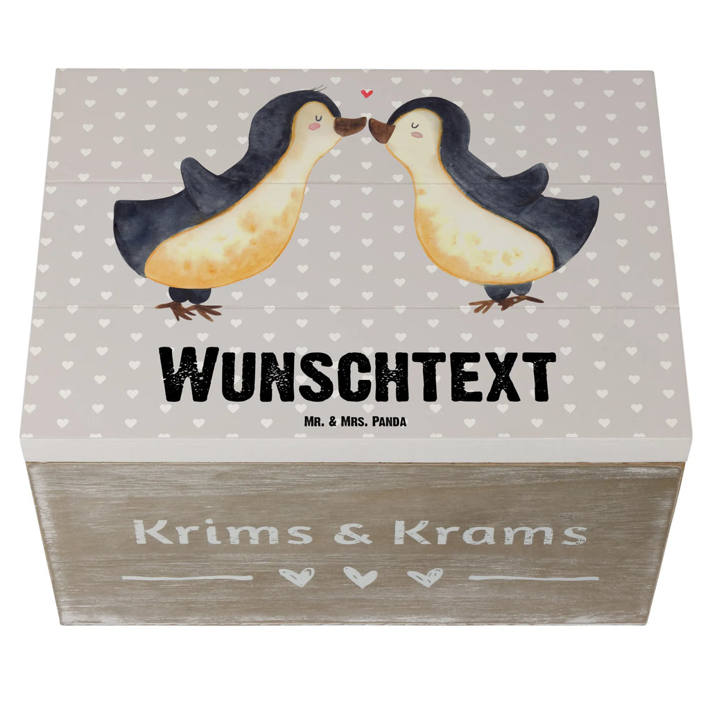 Personalisierte Holzkiste Pinguin Liebe Holzkiste mit Namen, Kiste mit Namen, Schatzkiste mit Namen, Truhe mit Namen, Schatulle mit Namen, Erinnerungsbox mit Namen, Erinnerungskiste, mit Namen, Dekokiste mit Namen, Aufbewahrungsbox mit Namen, Holzkiste Personalisiert, Kiste Personalisiert, Schatzkiste Personalisiert, Truhe Personalisiert, Schatulle Personalisiert, Erinnerungsbox Personalisiert, Erinnerungskiste Personalisiert, Dekokiste Personalisiert, Aufbewahrungsbox Personalisiert, Geschenkbox personalisiert, GEschenkdose personalisiert, Liebe, Partner, Freund, Freundin, Ehemann, Ehefrau, Heiraten, Verlobung, Heiratsantrag, Liebesgeschenk, Jahrestag, Hocheitstag, Pinguin, Pinguine, Pinguin Paar, Pinguinpaar, Pinguin Liebe, Paar, Pärchen. Liebespaar, Liebesbeweis, Liebesspruch, Hochzeitstag, Geschenk Freund, Geschenk Freundin, Verlobte, Verlobter, Love, Geschenk Hochzeitstag, Geschenkidee, Hochzeit, Gastgeschenk