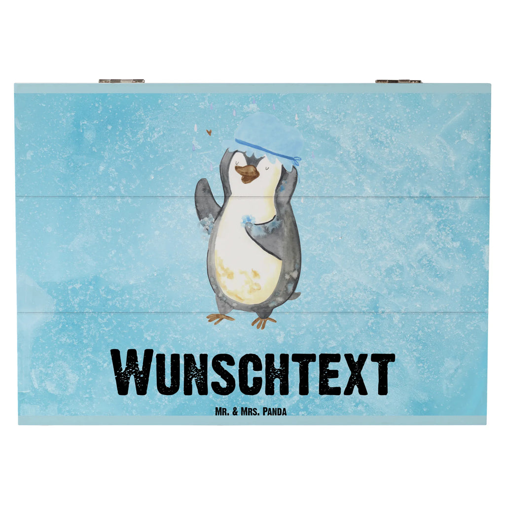 Personalisierte Holzkiste Pinguin duscht Holzkiste mit Namen, Kiste mit Namen, Schatzkiste mit Namen, Truhe mit Namen, Schatulle mit Namen, Erinnerungsbox mit Namen, Erinnerungskiste, mit Namen, Dekokiste mit Namen, Aufbewahrungsbox mit Namen, Holzkiste Personalisiert, Kiste Personalisiert, Schatzkiste Personalisiert, Truhe Personalisiert, Schatulle Personalisiert, Erinnerungsbox Personalisiert, Erinnerungskiste Personalisiert, Dekokiste Personalisiert, Aufbewahrungsbox Personalisiert, Geschenkbox personalisiert, GEschenkdose personalisiert, Pinguin, Pinguine, Dusche, duschen, Lebensmotto, Motivation, Neustart, Neuanfang, glücklich sein