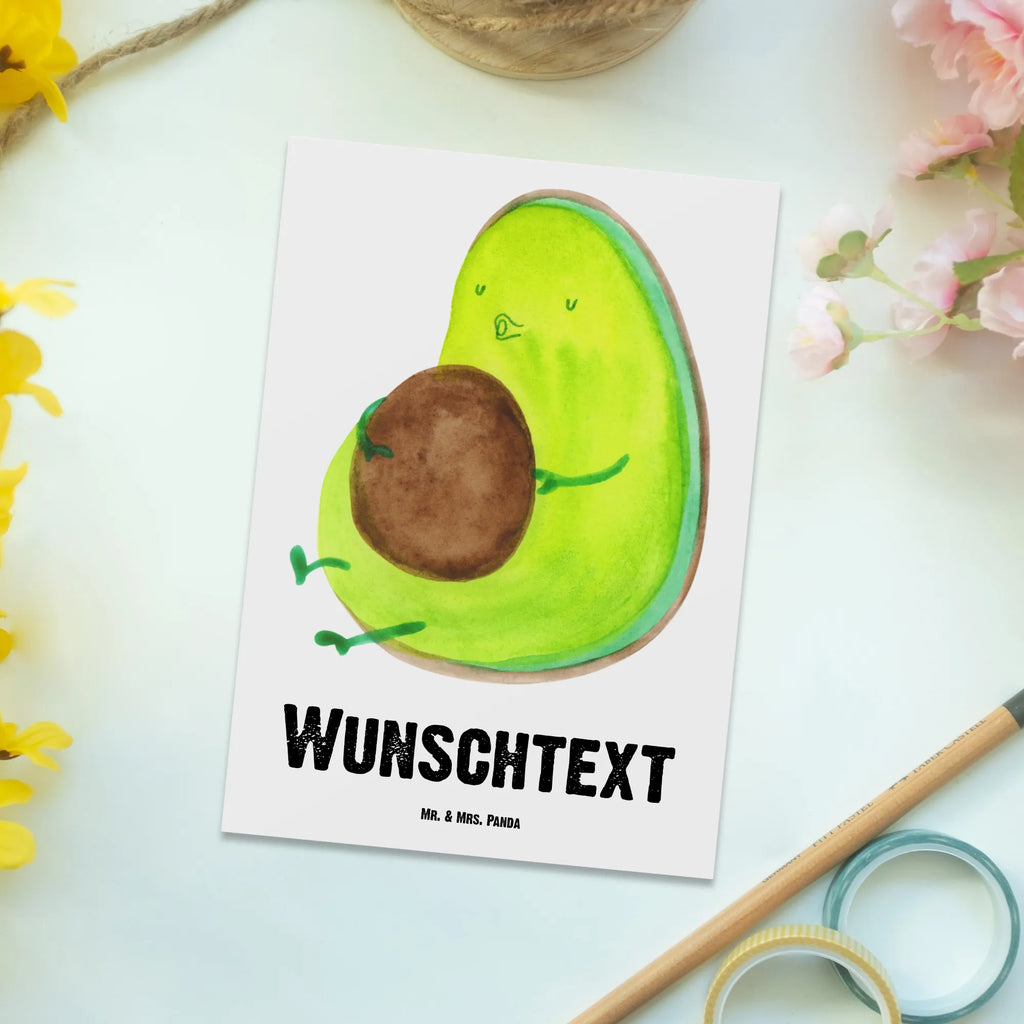 Personalisierte Postkarte Avocado Pfeifen Postkarte mit Namen, Postkarte bedrucken, Postkarte mit Wunschtext, Postkarte personalisierbar, Geschenkkarte mit Namen, Grußkarte mit Namen, Karte mit Namen, Einladung mit Namen, Ansichtskarte mit Namen, Geschenkkarte mit Wunschtext, Grußkarte mit Wunschtext, Karte mit Wunschtext, Einladung mit Wunschtext, Ansichtskarte mit Wunschtext, Avocado, Veggie, Vegan, Gesund, Diät, Abnehmen, Ernährung, dick sein