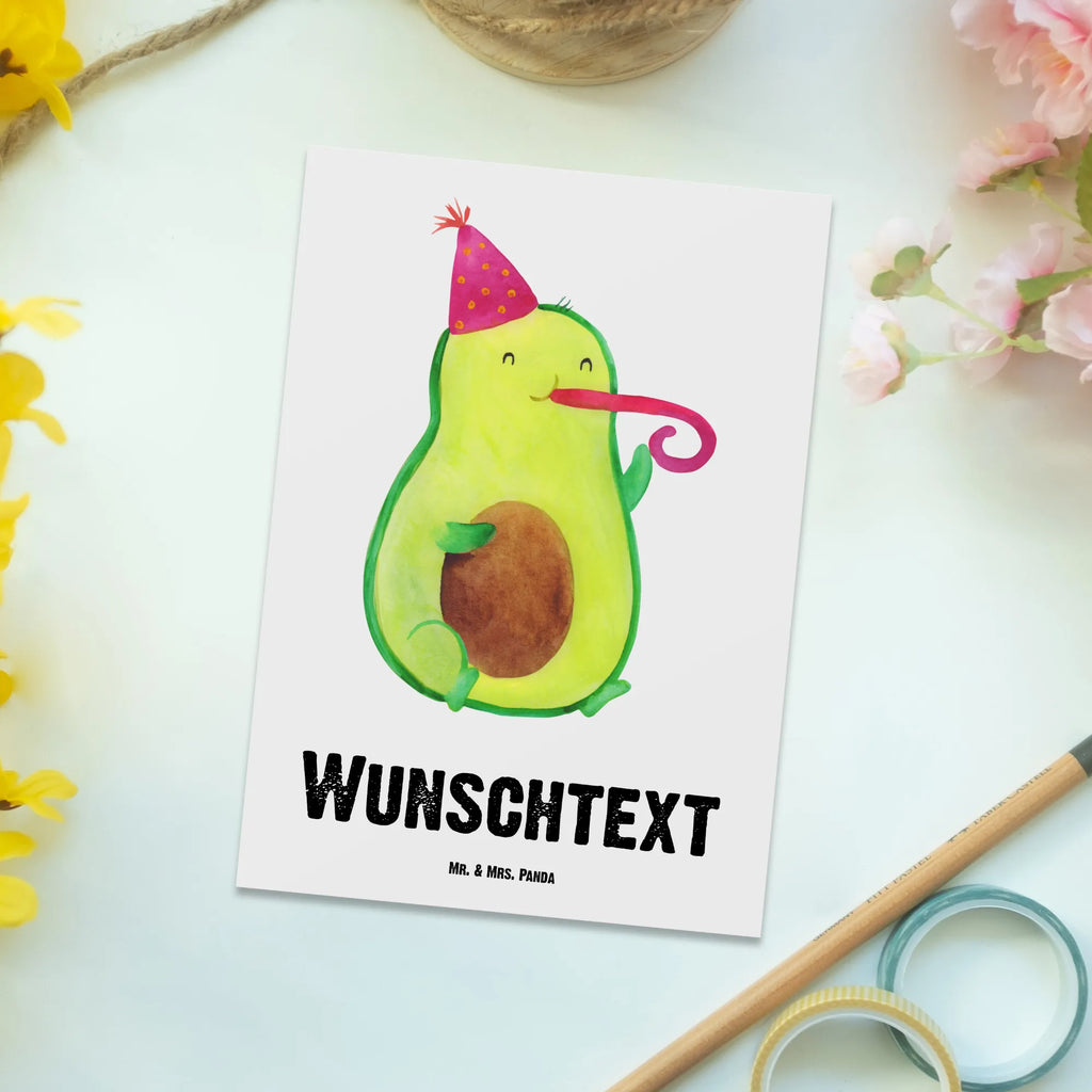 Personalisierte Postkarte Avocado Birthday Postkarte mit Namen, Postkarte bedrucken, Postkarte mit Wunschtext, Postkarte personalisierbar, Geschenkkarte mit Namen, Grußkarte mit Namen, Karte mit Namen, Einladung mit Namen, Ansichtskarte mit Namen, Geschenkkarte mit Wunschtext, Grußkarte mit Wunschtext, Karte mit Wunschtext, Einladung mit Wunschtext, Ansichtskarte mit Wunschtext, Avocado, Veggie, Vegan, Gesund