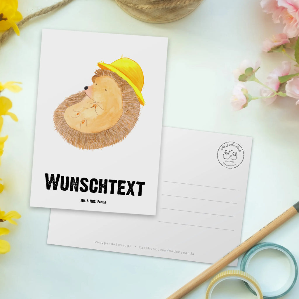 Personalisierte Postkarte Igel betet Postkarte mit Namen, Postkarte bedrucken, Postkarte mit Wunschtext, Postkarte personalisierbar, Geschenkkarte mit Namen, Grußkarte mit Namen, Karte mit Namen, Einladung mit Namen, Ansichtskarte mit Namen, Geschenkkarte mit Wunschtext, Grußkarte mit Wunschtext, Karte mit Wunschtext, Einladung mit Wunschtext, Ansichtskarte mit Wunschtext, Tiermotive, Gute Laune, lustige Sprüche, Tiere, Igel, Igel mit Hut, Sonnenhut, Gott, Amen, beten, Leben, Dankbarkeit, Dankbar sein, dankbar, genießen