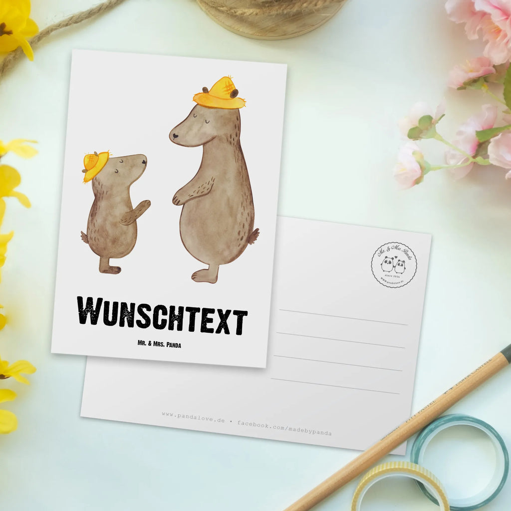 Personalisierte Postkarte Bären mit Hut Postkarte mit Namen, Postkarte bedrucken, Postkarte mit Wunschtext, Postkarte personalisierbar, Geschenkkarte mit Namen, Grußkarte mit Namen, Karte mit Namen, Einladung mit Namen, Ansichtskarte mit Namen, Geschenkkarte mit Wunschtext, Grußkarte mit Wunschtext, Karte mit Wunschtext, Einladung mit Wunschtext, Ansichtskarte mit Wunschtext, Familie, Vatertag, Muttertag, Bruder, Schwester, Mama, Papa, Oma, Opa, Bär, Bären, Vater, Papi, Paps, Dad, Daddy, Lieblingsmensch, Sohn, Söhne, Kind, Kinder, Vater-Sohn, Family, Vorbild