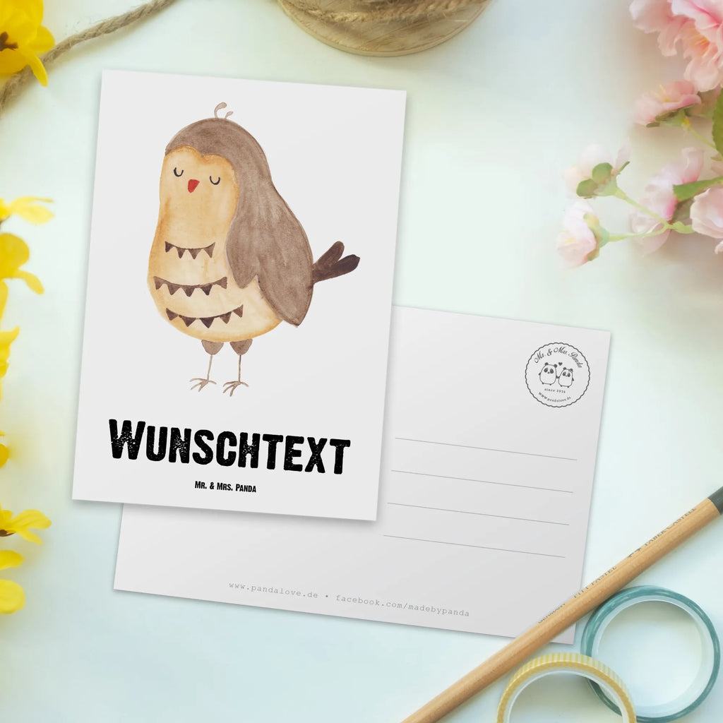 Personalisierte Postkarte Eule Zufrieden Postkarte mit Namen, Postkarte bedrucken, Postkarte mit Wunschtext, Postkarte personalisierbar, Geschenkkarte mit Namen, Grußkarte mit Namen, Karte mit Namen, Einladung mit Namen, Ansichtskarte mit Namen, Geschenkkarte mit Wunschtext, Grußkarte mit Wunschtext, Karte mit Wunschtext, Einladung mit Wunschtext, Ansichtskarte mit Wunschtext, Eule, Eule Spruch, Eule deko, Owl, Liebe Spruch, Romantisch, Wortspiel lustig, Spruch schön, Geschenk Hochzeitstag