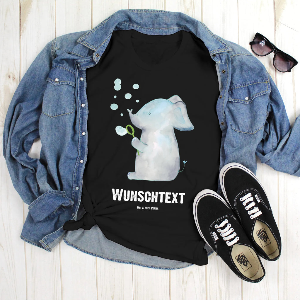 Personalisiertes T-Shirt Elefant Seifenblasen T-Shirt Personalisiert, T-Shirt mit Namen, T-Shirt mit Aufruck, Männer, Frauen, Wunschtext, Bedrucken, Tiermotive, Gute Laune, lustige Sprüche, Tiere, Elefant, Elefanten, Dickhäuter, Rüsseltier, Seifenblasen, Liebe, Heimat, Gefühl. Daheim, Liebesbeweis, Liebesspruch