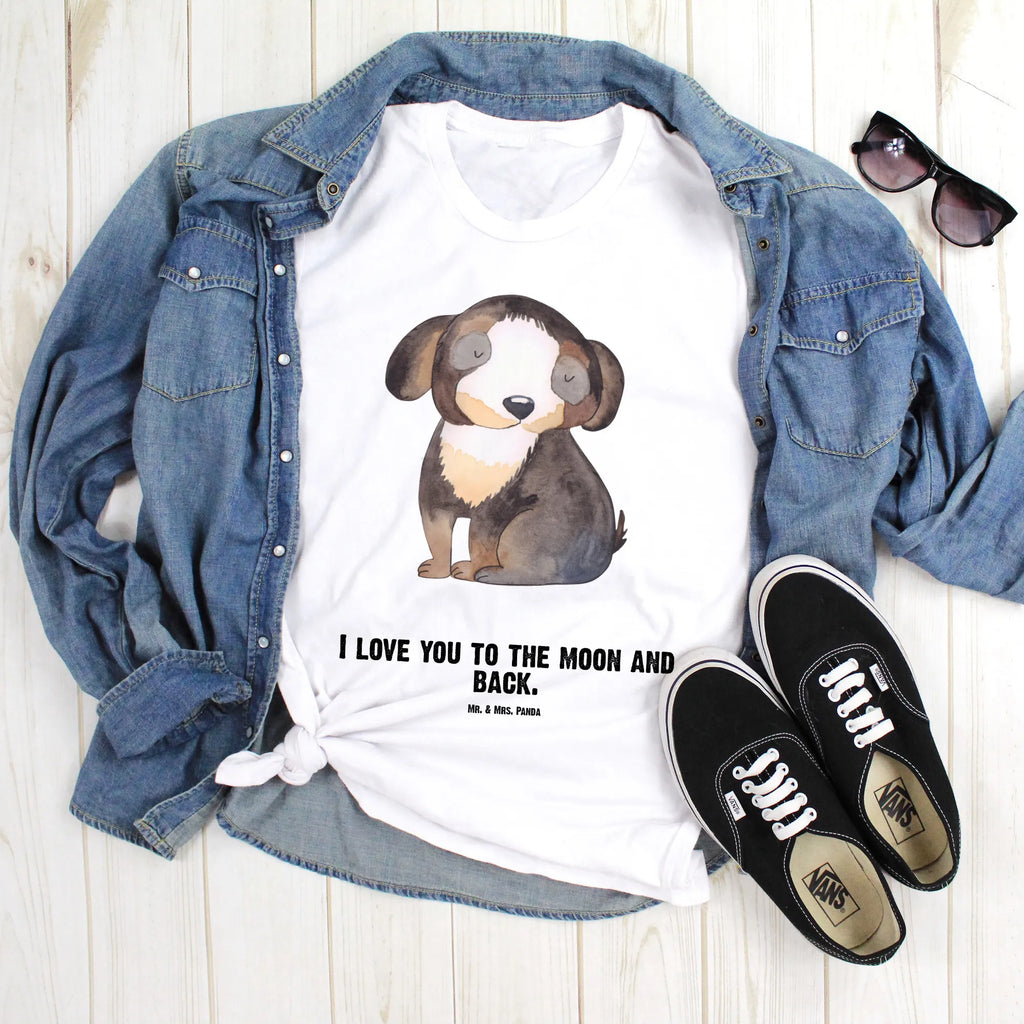 Personalisiertes T-Shirt Hund entspannt T-Shirt Personalisiert, T-Shirt mit Namen, T-Shirt mit Aufruck, Männer, Frauen, Wunschtext, Bedrucken, Hund, Hundemotiv, Haustier, Hunderasse, Tierliebhaber, Hundebesitzer, Sprüche, schwarzer Hund, Hundeliebe, Liebe, Hundeglück