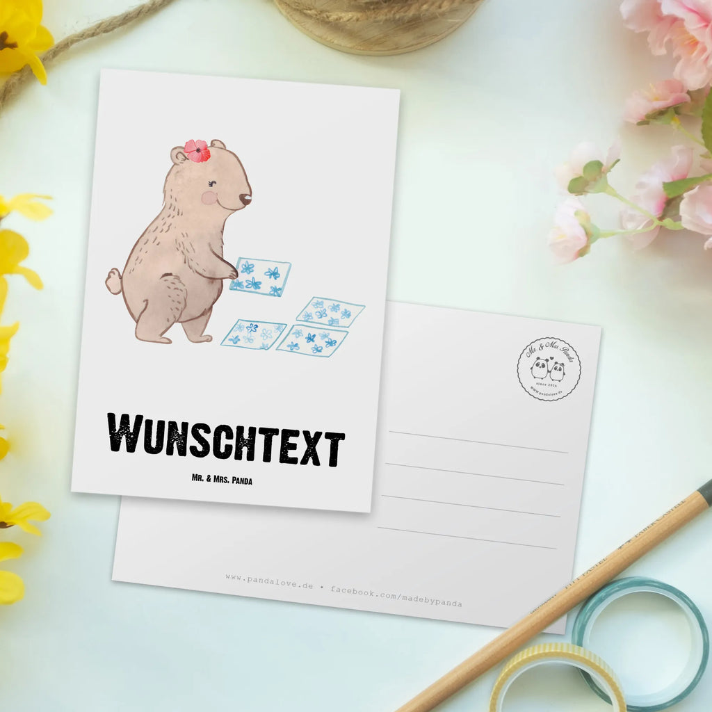 Personalisierte Postkarte Fliesenlegerin Herz Postkarte mit Namen, Postkarte bedrucken, Postkarte mit Wunschtext, Postkarte personalisierbar, Geschenkkarte mit Namen, Grußkarte mit Namen, Karte mit Namen, Einladung mit Namen, Ansichtskarte mit Namen, Geschenkkarte mit Wunschtext, Grußkarte mit Wunschtext, Karte mit Wunschtext, Einladung mit Wunschtext, Ansichtskarte mit Wunschtext, Beruf, Ausbildung, Jubiläum, Abschied, Rente, Kollege, Kollegin, Geschenk, Schenken, Arbeitskollege, Mitarbeiter, Firma, Danke, Dankeschön, Fliesenlegerin, Gesellenprüfung, Fliesenlegermeisterin, Fliesenlegerbetrieb, Fliesenfachhandel, Handwerk