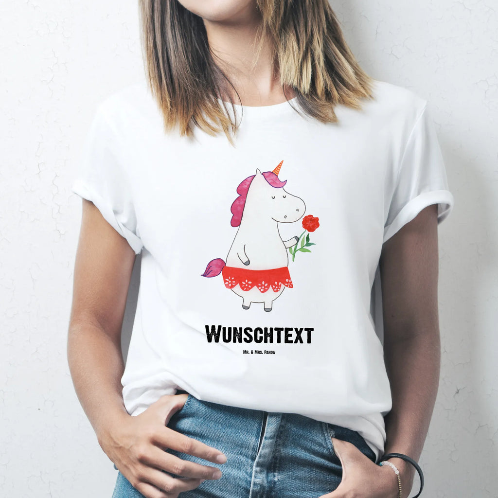 Personalisiertes T-Shirt Einhorn Dame T-Shirt Personalisiert, T-Shirt mit Namen, T-Shirt mit Aufruck, Männer, Frauen, Wunschtext, Bedrucken, Einhorn, Einhörner, Einhorn Deko, Pegasus, Unicorn, Dame, Lady, feine Dame, Freundin, Frau, Bachelor, Bachelorette, Abfuhr, Schluss machen, Trennung