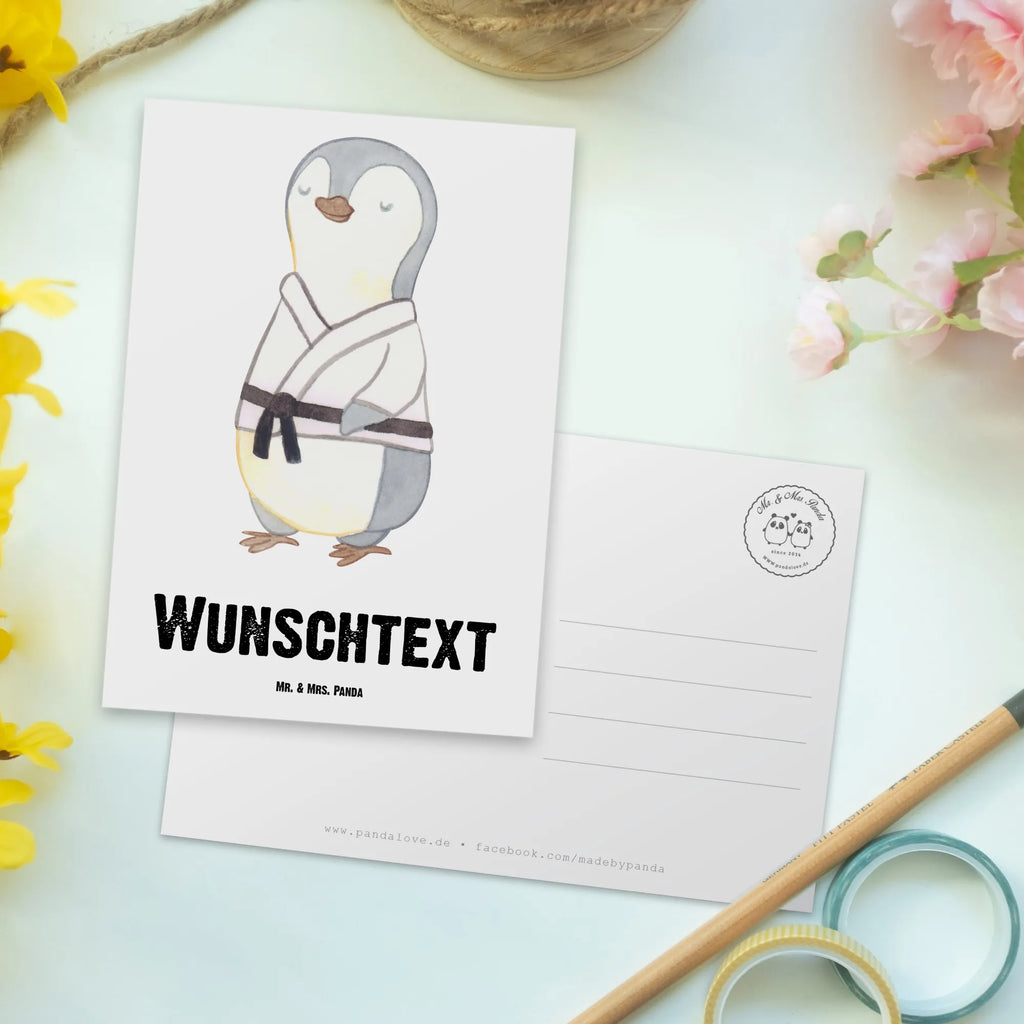 Personalisierte Postkarte Pinguin Karate Postkarte mit Namen, Postkarte bedrucken, Postkarte mit Wunschtext, Postkarte personalisierbar, Geschenkkarte mit Namen, Grußkarte mit Namen, Karte mit Namen, Einladung mit Namen, Ansichtskarte mit Namen, Geschenkkarte mit Wunschtext, Grußkarte mit Wunschtext, Karte mit Wunschtext, Einladung mit Wunschtext, Ansichtskarte mit Wunschtext, Geschenk, Sport, Sportart, Hobby, Schenken, Danke, Dankeschön, Auszeichnung, Gewinn, Sportler, Karate, Kampfsportart, Selbstverteidigung, Kampfkunst, Karate Verein