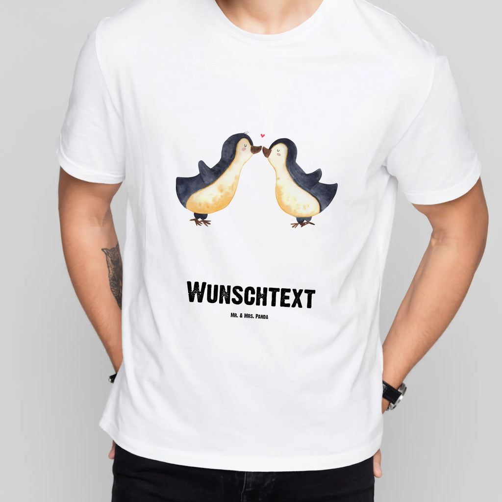 Personalisiertes T-Shirt Pinguin Liebe T-Shirt Personalisiert, T-Shirt mit Namen, T-Shirt mit Aufruck, Männer, Frauen, Wunschtext, Bedrucken, Liebe, Partner, Freund, Freundin, Ehemann, Ehefrau, Heiraten, Verlobung, Heiratsantrag, Liebesgeschenk, Jahrestag, Hocheitstag, Pinguin, Pinguine, Pinguin Paar, Pinguinpaar, Pinguin Liebe, Paar, Pärchen. Liebespaar, Liebesbeweis, Liebesspruch, Hochzeitstag, Geschenk Freund, Geschenk Freundin, Verlobte, Verlobter, Love, Geschenk Hochzeitstag, Geschenkidee, Hochzeit, Gastgeschenk