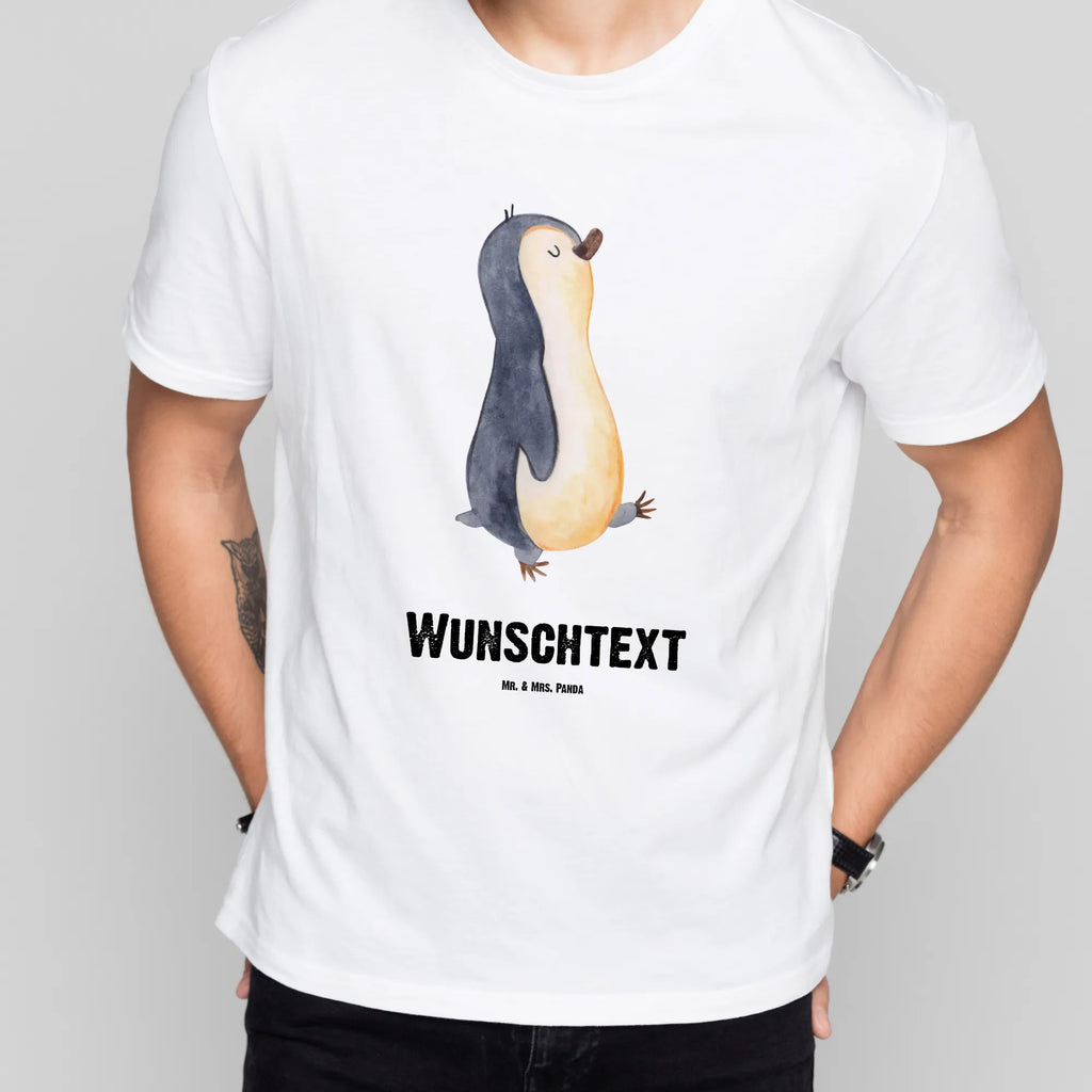 Personalisiertes T-Shirt Pinguin marschierend T-Shirt Personalisiert, T-Shirt mit Namen, T-Shirt mit Aufruck, Männer, Frauen, Wunschtext, Bedrucken, Pinguin, Pinguine, Frühaufsteher, Langschläfer, Bruder, Schwester, Familie