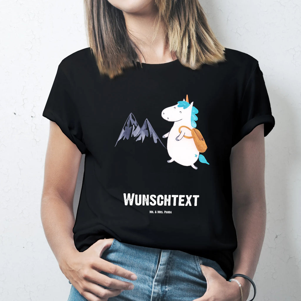 Personalisiertes T-Shirt Einhorn Bergsteiger T-Shirt Personalisiert, T-Shirt mit Namen, T-Shirt mit Aufruck, Männer, Frauen, Wunschtext, Bedrucken, Einhorn, Einhörner, Einhorn Deko, Pegasus, Unicorn, Bergsteiger, Abenteuer, Berge, Abenteurer, Weltenbummler, Weltreise, Reisen, Urlaub, Entdecker