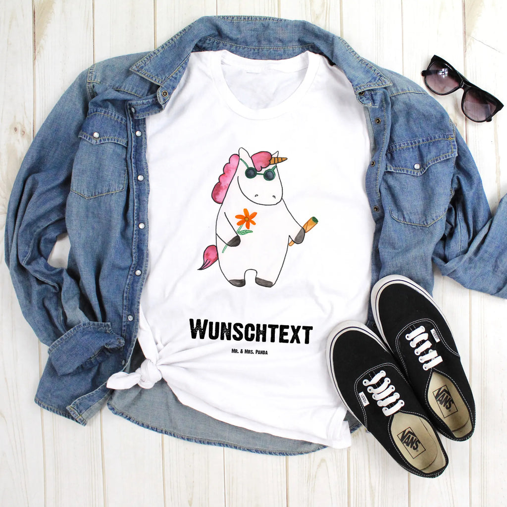 Personalisiertes T-Shirt Einhorn Woodstock T-Shirt Personalisiert, T-Shirt mit Namen, T-Shirt mit Aufruck, Männer, Frauen, Wunschtext, Bedrucken, Einhorn, Einhörner, Einhorn Deko, Pegasus, Unicorn, Kiffen, Joint, Zigarette, Alkohol, Party, Spaß. lustig, witzig, Woodstock