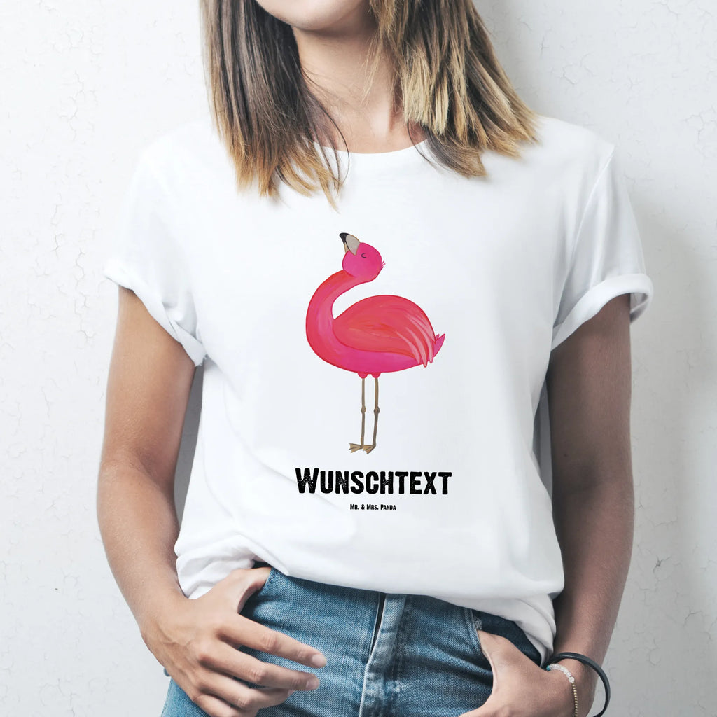 Personalisiertes T-Shirt Flamingo stolz T-Shirt Personalisiert, T-Shirt mit Namen, T-Shirt mit Aufruck, Männer, Frauen, Wunschtext, Bedrucken, Flamingo, stolz, Freude, Selbstliebe, Selbstakzeptanz, Freundin, beste Freundin, Tochter, Mama, Schwester