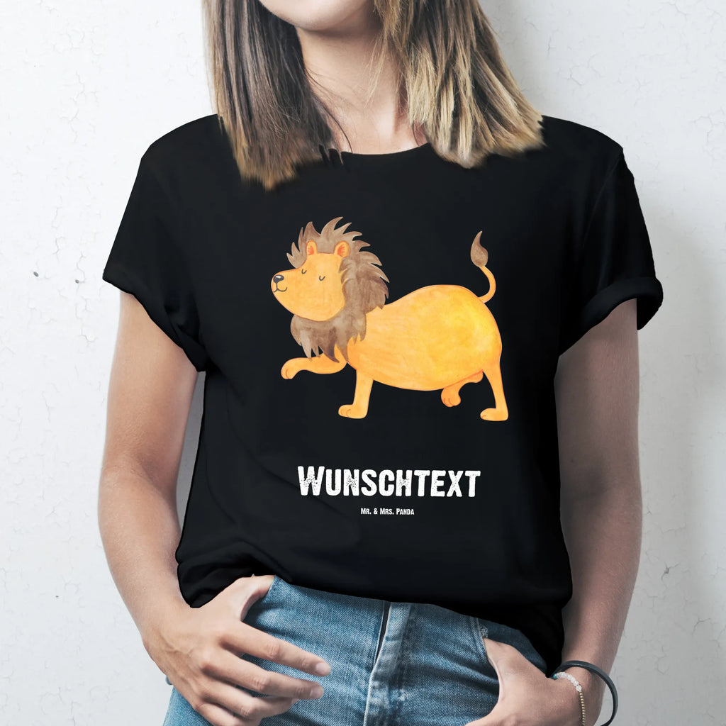 Personalisiertes T-Shirt Sternzeichen Löwe T-Shirt Personalisiert, T-Shirt mit Namen, T-Shirt mit Aufruck, Männer, Frauen, Wunschtext, Bedrucken, Tierkreiszeichen, Sternzeichen, Horoskop, Astrologie, Aszendent, Löwe Geschenk, Löwe Sternzeichen, Geschenk Juli, Geburtstag Juli, Geschenk August, Geburtstag August, König der Tiere