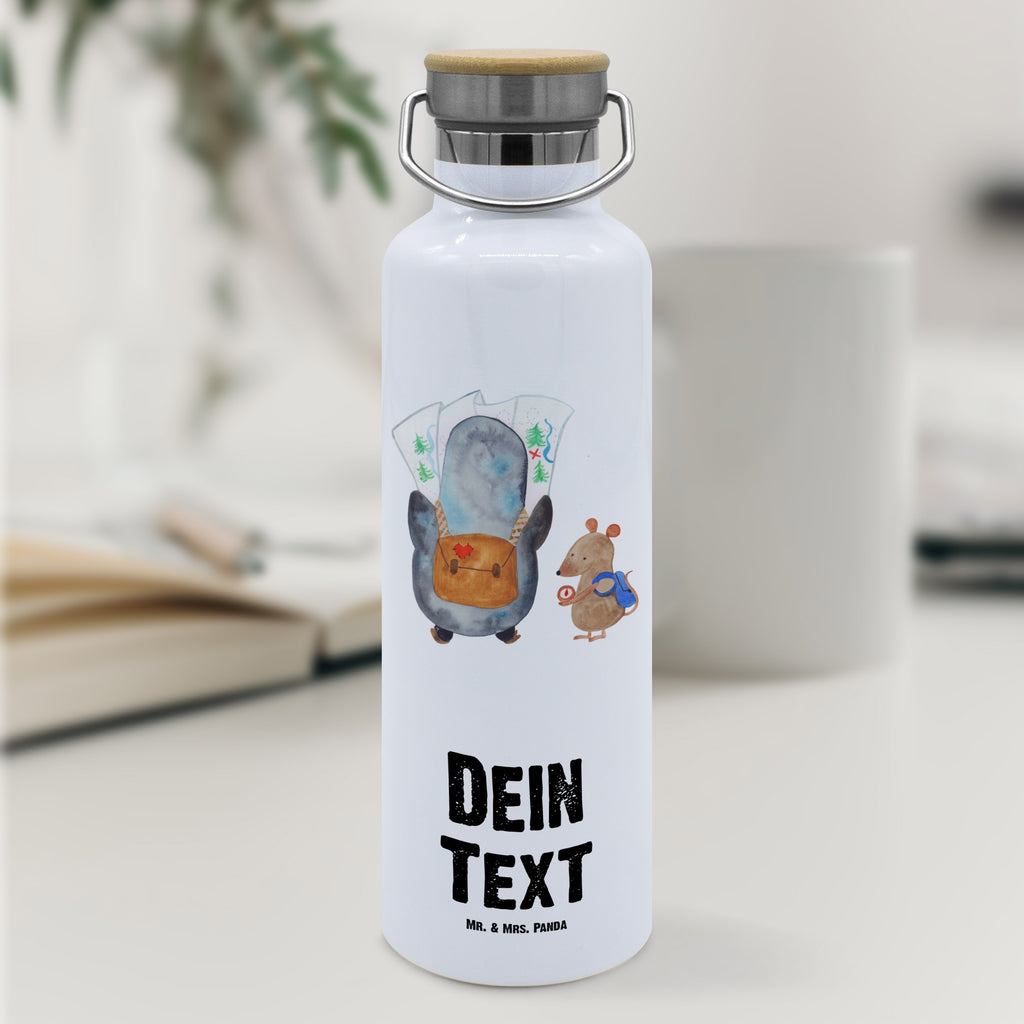 Personalisierte Trinkflasche Pinguin & Maus Wanderer Personalisierte Trinkflasche, Trinkflasche mit Namen, Trinkflasche bedrucken, Flasche personalisiert, Trinkflasch mit Aufdruck, Trinkflasche Werbegeschenk, Namensaufdruck Trinkflasche, Sportflasche personalisiert, Trinkflasche Sport, Pinguin, Pinguine, Abenteurer, Abenteuer, Roadtrip, Ausflug, Wanderlust, wandern