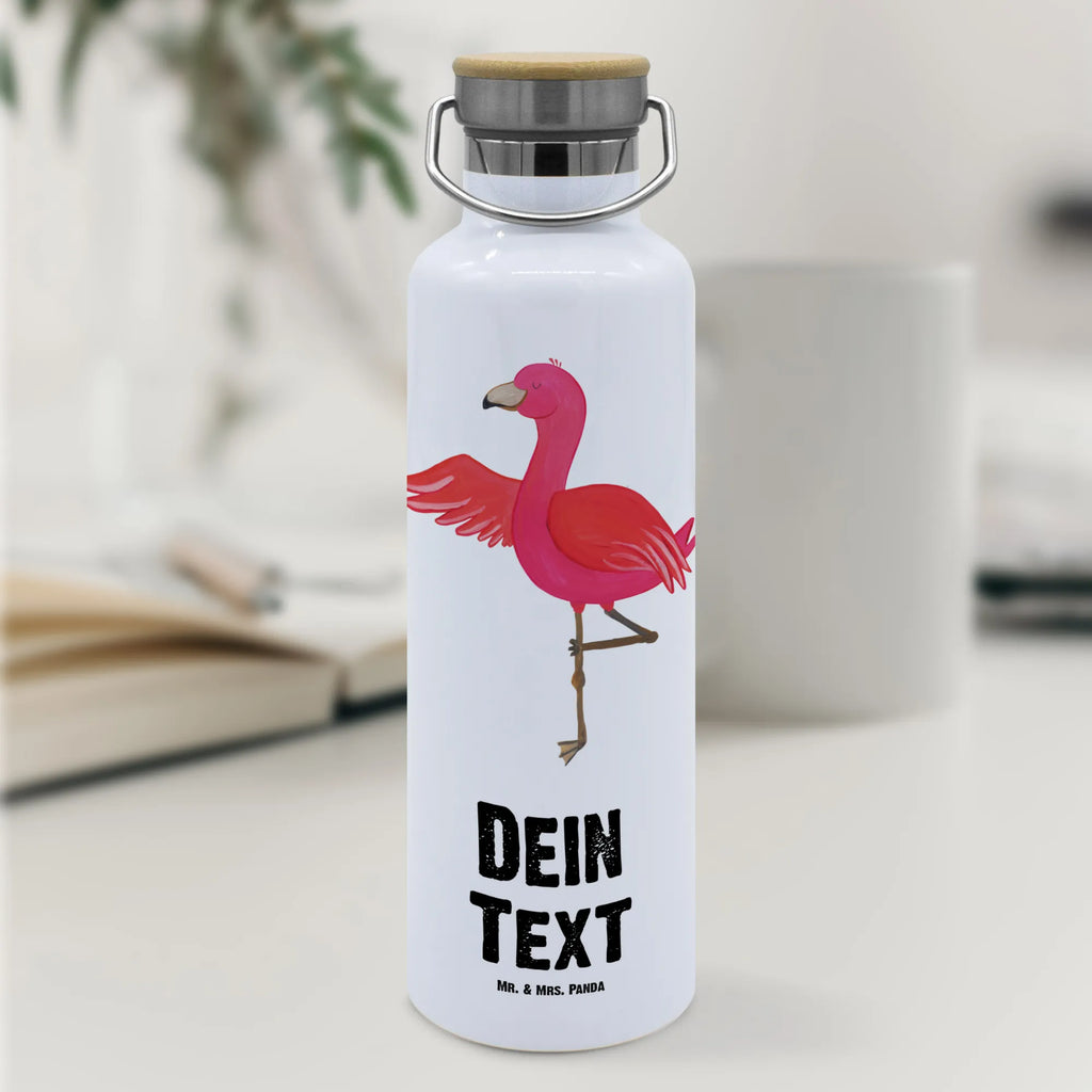 Personalisierte Trinkflasche Flamingo Yoga Personalisierte Trinkflasche, Trinkflasche mit Namen, Trinkflasche bedrucken, Flasche personalisiert, Trinkflasch mit Aufdruck, Trinkflasche Werbegeschenk, Namensaufdruck Trinkflasche, Sportflasche personalisiert, Trinkflasche Sport, Flamingo, Vogel, Yoga, Namaste, Achtsamkeit, Yoga-Übung, Entspannung, Ärger, Aufregen, Tiefenentspannung