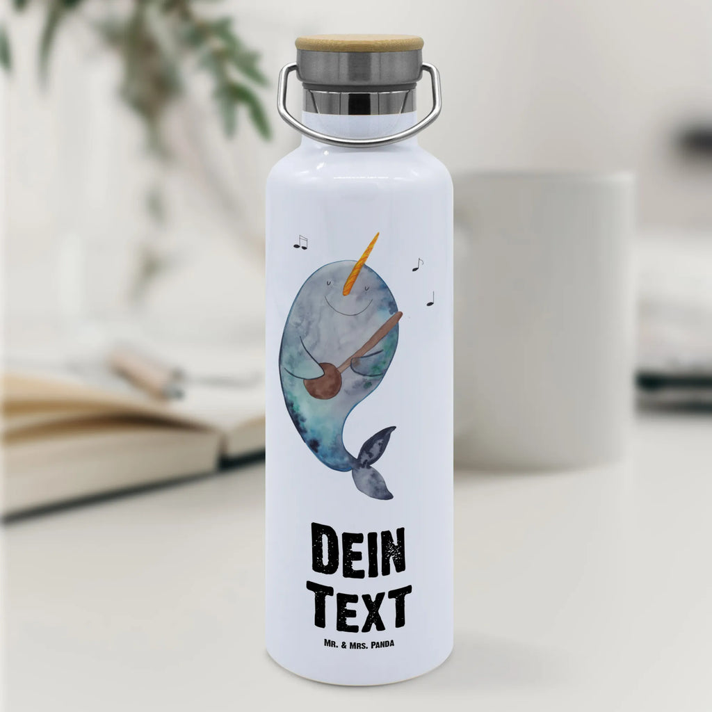 Personalisierte Trinkflasche Narwal Gitarre Personalisierte Trinkflasche, Trinkflasche mit Namen, Trinkflasche bedrucken, Flasche personalisiert, Trinkflasch mit Aufdruck, Trinkflasche Werbegeschenk, Namensaufdruck Trinkflasche, Sportflasche personalisiert, Trinkflasche Sport, Meerestiere, Meer, Urlaub, Narwal, Wal, Tanzen, Probleme, Problemlösung, Frust, Gespräche, Gitarre