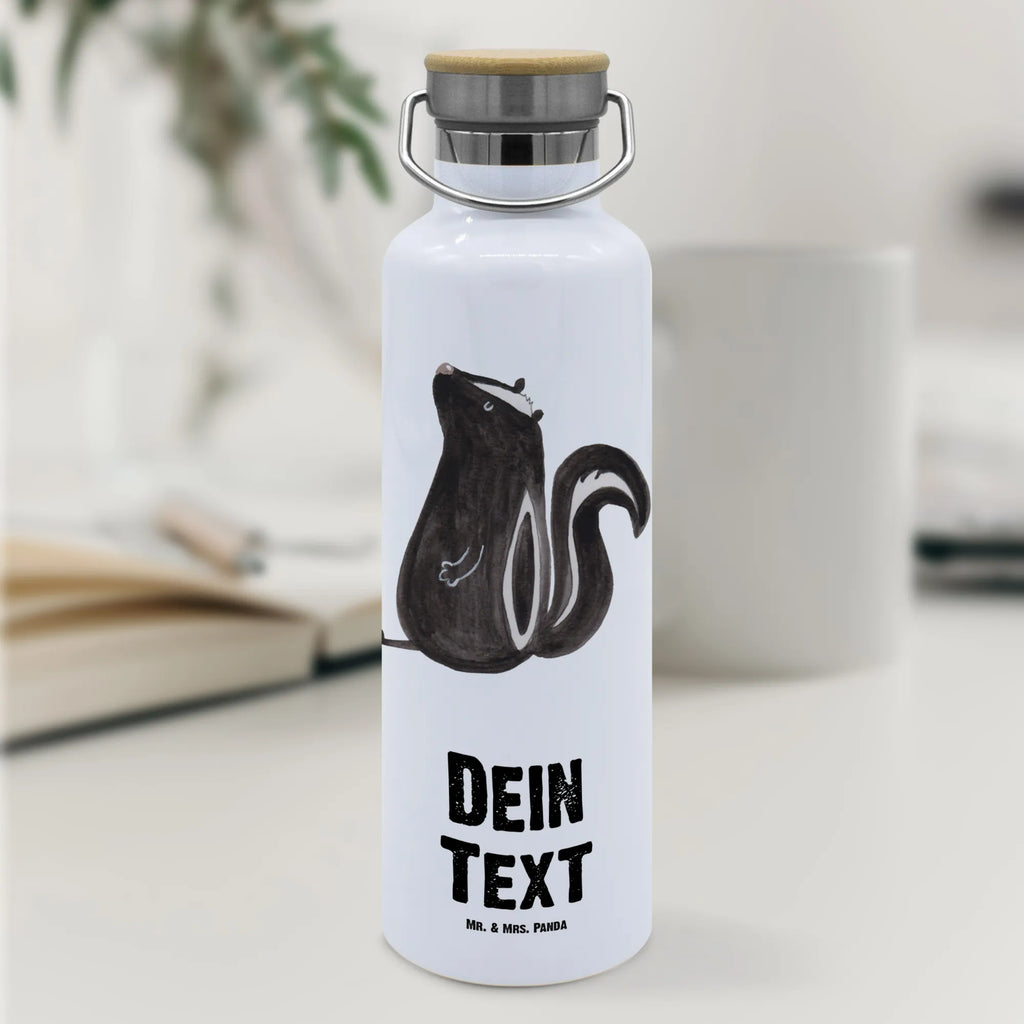 Personalisierte Trinkflasche Stinktier sitzend Personalisierte Trinkflasche, Trinkflasche mit Namen, Trinkflasche bedrucken, Flasche personalisiert, Trinkflasch mit Aufdruck, Trinkflasche Werbegeschenk, Namensaufdruck Trinkflasche, Sportflasche personalisiert, Trinkflasche Sport, Stinktier, Skunk, Wildtier, Raubtier, Stinker, Stinki, Spruch, Büro, Recht, Besserwisser