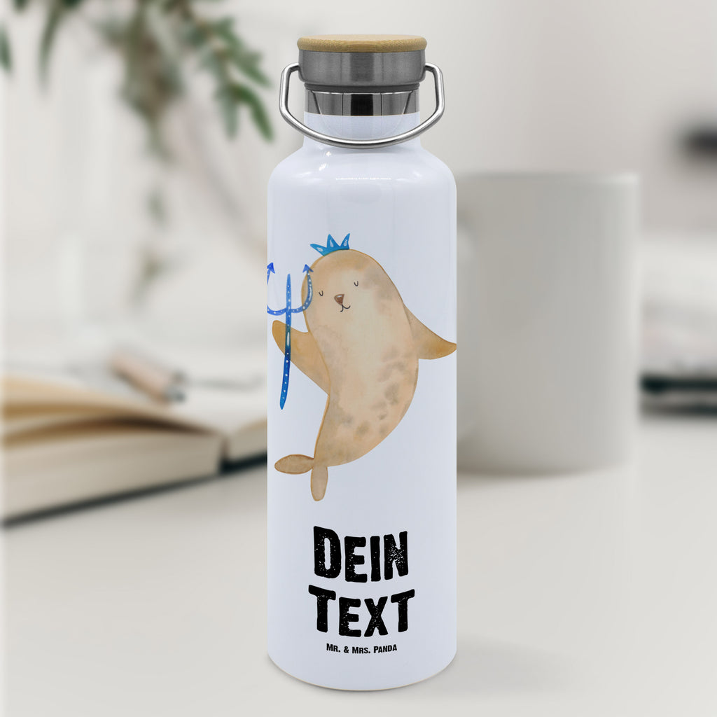 Personalisierte Trinkflasche Sternzeichen Wassermann Personalisierte Trinkflasche, Trinkflasche mit Namen, Trinkflasche bedrucken, Flasche personalisiert, Trinkflasch mit Aufdruck, Trinkflasche Werbegeschenk, Namensaufdruck Trinkflasche, Sportflasche personalisiert, Trinkflasche Sport, Tierkreiszeichen, Sternzeichen, Horoskop, Astrologie, Aszendent, Meermann, Nix, Wassermann Geschenk, Wassermann Sternzeichen, Geschenk Januar, Geschenk Februar, Geburtstag Januar, Geburtstag Februar, Meer Geschenk