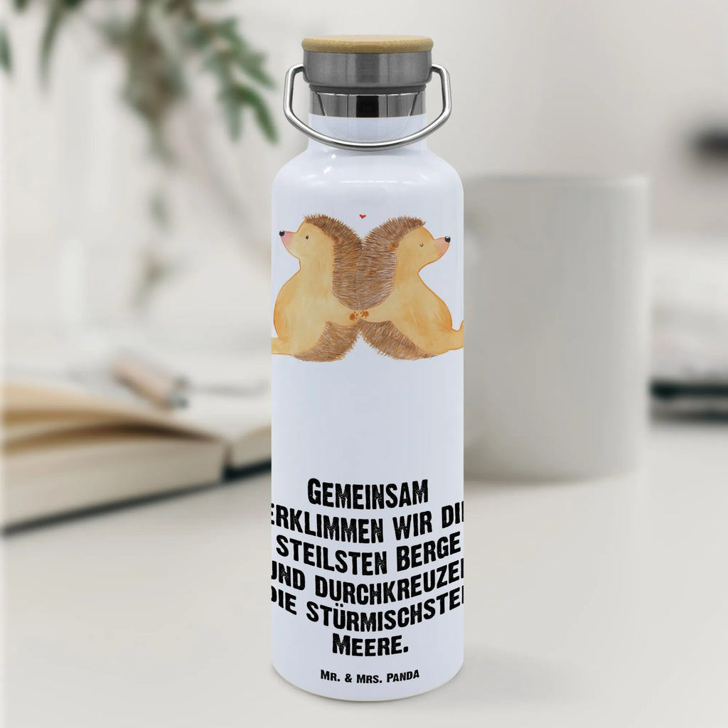 Trinkflasche Igel händchenhaltend Thermosflasche, Isolierflasche, Edelstahl, Trinkflasche, isoliert, Wamrhaltefunktion, Sportflasche, Flasche zum Sport, Sportlerflasche, Liebe, Partner, Freund, Freundin, Ehemann, Ehefrau, Heiraten, Verlobung, Heiratsantrag, Liebesgeschenk, Jahrestag, Hocheitstag, Igel, Igelliebe, Hand in Hand, Liebesbeweis, große Liebe, Liebesbotschaft, Hochzeit, Lieblingsmensch, Gemeinsamkeit, Love, Geschenk für zwei