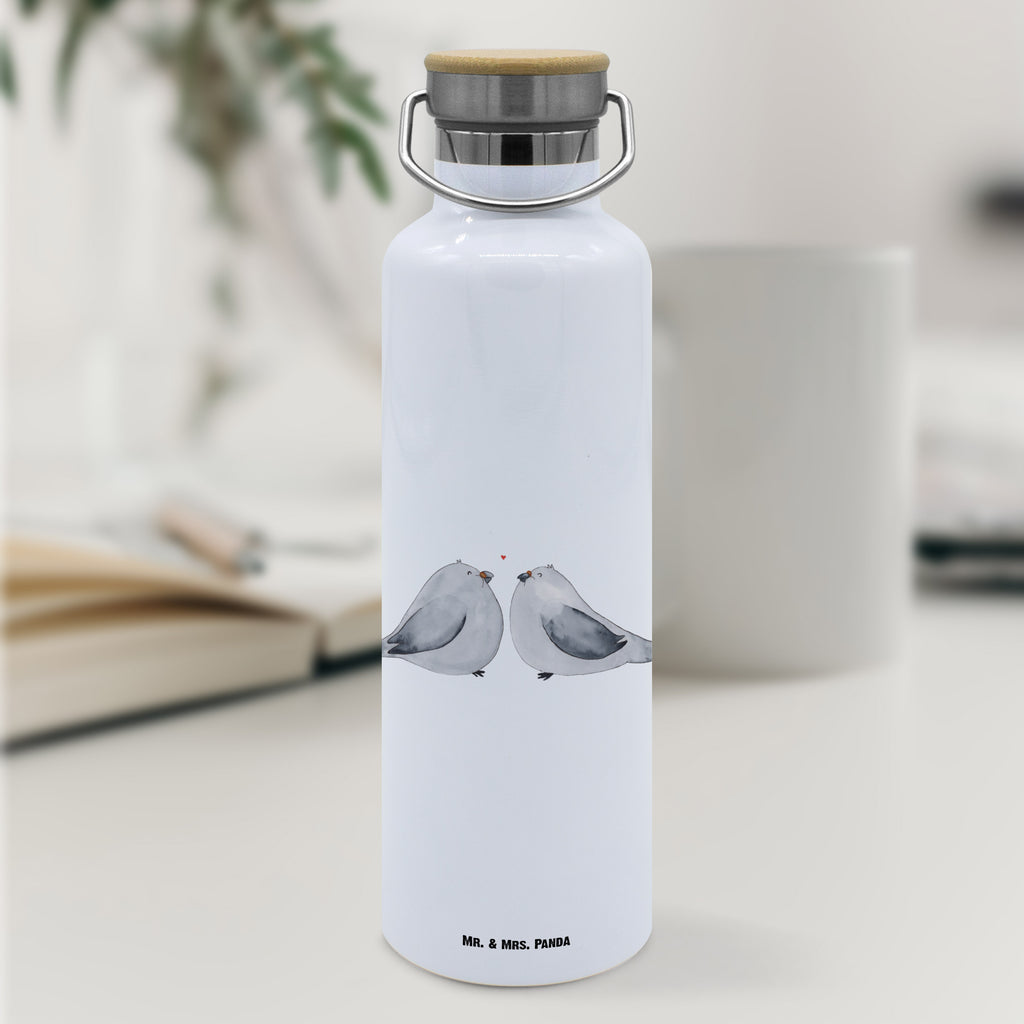 Trinkflasche Turteltauben Liebe Thermosflasche, Isolierflasche, Edelstahl, Trinkflasche, isoliert, Wamrhaltefunktion, Sportflasche, Flasche zum Sport, Sportlerflasche, Liebe, Partner, Freund, Freundin, Ehemann, Ehefrau, Heiraten, Verlobung, Heiratsantrag, Liebesgeschenk, Jahrestag, Hocheitstag, Turteltauben, Turteltäubchen, Tauben, Verliebt, Verlobt, Verheiratet, Geschenk Freundin, Geschenk Freund, Liebesbeweis, Hochzeitstag, Geschenk Hochzeit