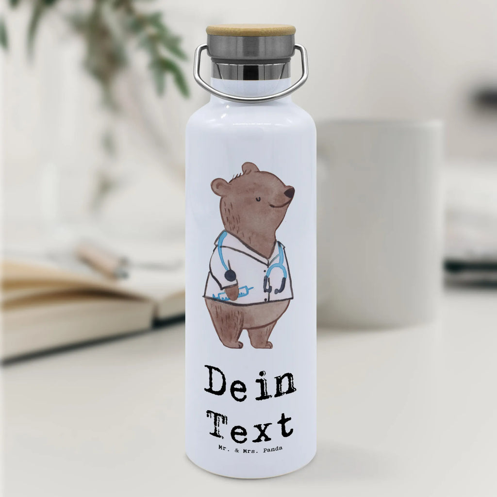 Personalisierte Trinkflasche Arzt mit Herz Personalisierte Trinkflasche, Trinkflasche mit Namen, Trinkflasche bedrucken, Flasche personalisiert, Trinkflasch mit Aufdruck, Trinkflasche Werbegeschenk, Namensaufdruck Trinkflasche, Sportflasche personalisiert, Trinkflasche Sport, Beruf, Ausbildung, Jubiläum, Abschied, Rente, Kollege, Kollegin, Geschenk, Schenken, Arbeitskollege, Mitarbeiter, Firma, Danke, Dankeschön, Arzt, Hausarzt, Mediziner, Doktor, Medizinstudium, Doktortitel, Arztpraxis