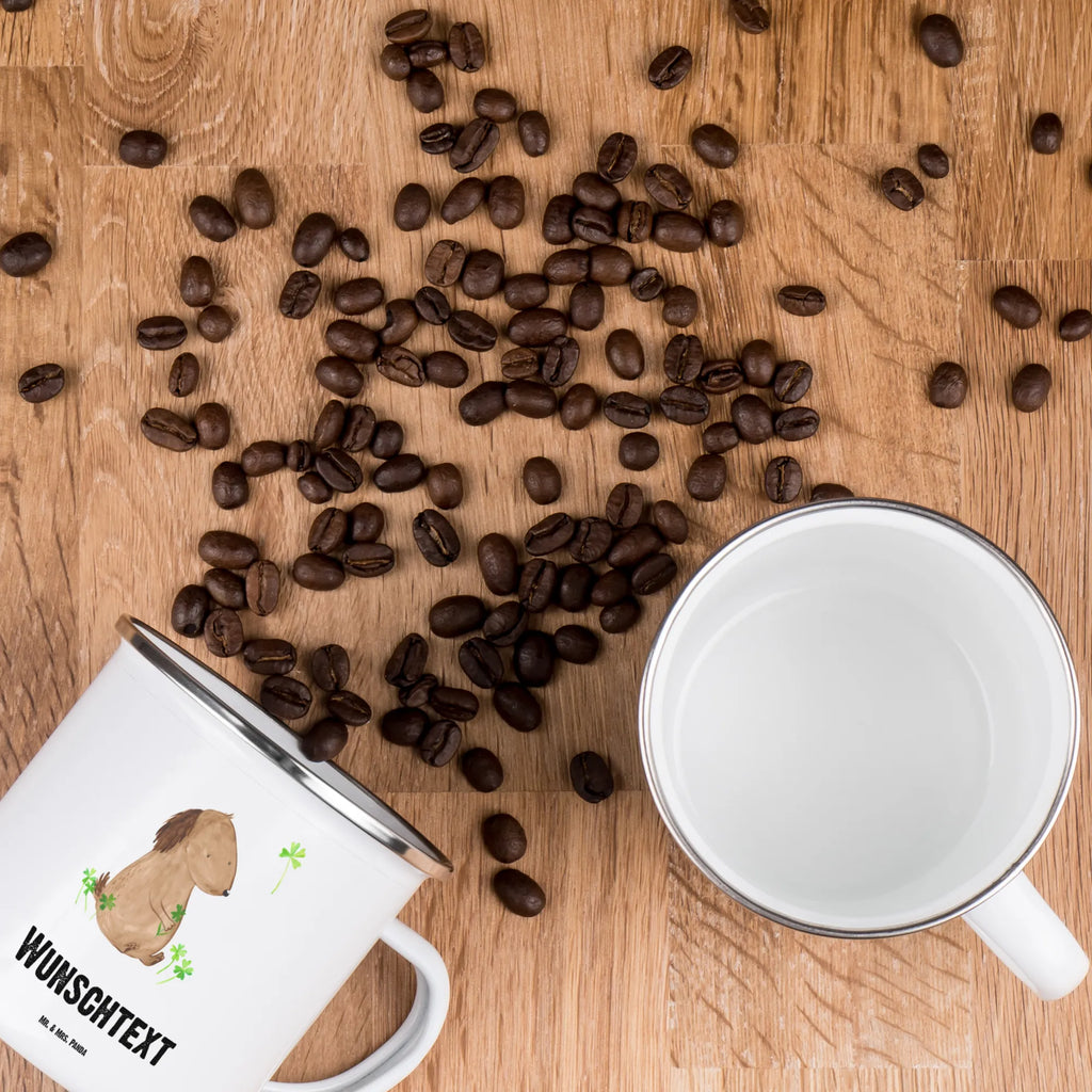 Personalisierte Emaille Tasse Hund Kleeblatt Emaille Tasse personalisiert, Emaille Tasse mit Namen, Campingtasse personalisiert, Namenstasse, Campingtasse bedrucken, Campinggeschirr personalsisert, tasse mit namen, personalisierte tassen, personalisierte tasse, tasse selbst gestalten, tasse bedrucken, tassen bedrucken, Hund, Hundemotiv, Haustier, Hunderasse, Tierliebhaber, Hundebesitzer, Sprüche, Kleeblatt, Glück, Tagträume, Motivation, Neuanfang, Geschenk, Glücksbringer, Selbstliebe, Achtsamkeit