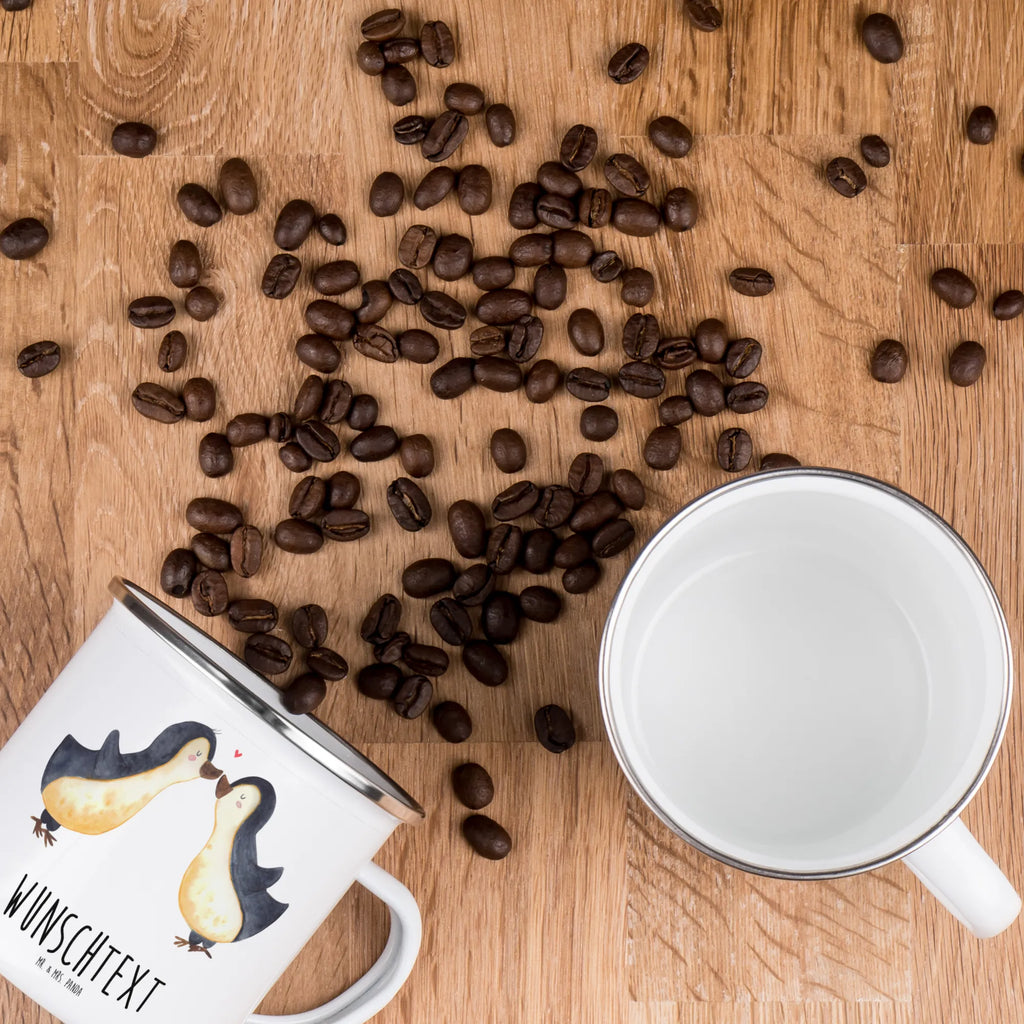 Personalisierte Emaille Tasse Pinguin Liebe Emaille Tasse personalisiert, Emaille Tasse mit Namen, Campingtasse personalisiert, Namenstasse, Campingtasse bedrucken, Campinggeschirr personalsisert, tasse mit namen, personalisierte tassen, personalisierte tasse, tasse selbst gestalten, tasse bedrucken, tassen bedrucken, Liebe, Partner, Freund, Freundin, Ehemann, Ehefrau, Heiraten, Verlobung, Heiratsantrag, Liebesgeschenk, Jahrestag, Hocheitstag, Pinguin, Pinguine, Pinguin Paar, Pinguinpaar, Pinguin Liebe, Paar, Pärchen. Liebespaar, Liebesbeweis, Liebesspruch, Hochzeitstag, Geschenk Freund, Geschenk Freundin, Verlobte, Verlobter, Love, Geschenk Hochzeitstag, Geschenkidee, Hochzeit, Gastgeschenk