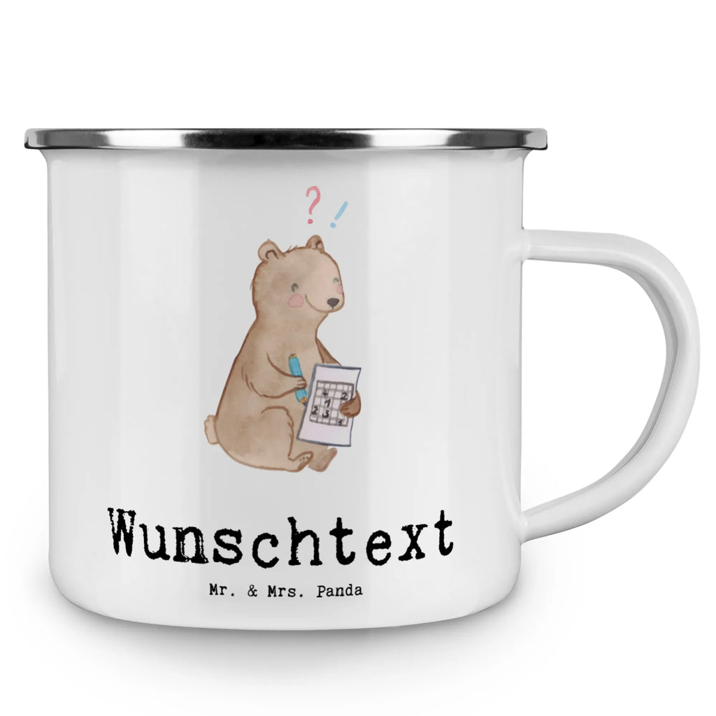 Personalisierte Emaille Tasse Bär Rätsel lösen Emaille Tasse personalisiert, Emaille Tasse mit Namen, Campingtasse personalisiert, Namenstasse, Campingtasse bedrucken, Campinggeschirr personalsisert, tasse mit namen, personalisierte tassen, personalisierte tasse, tasse selbst gestalten, tasse bedrucken, tassen bedrucken, Geschenk, Sport, Sportart, Hobby, Schenken, Danke, Dankeschön, Auszeichnung, Gewinn, Sportler, Rätsel lösen, Kreuzworträtsel lösen, Knobeln, Gedächtnistraining, Gedächtnissport