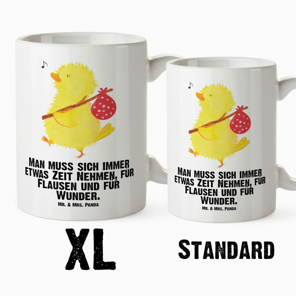 XL Tasse Küken Wanderer XL Tasse, Große Tasse, Grosse Kaffeetasse, XL Becher, XL Teetasse, spülmaschinenfest, Jumbo Tasse, Groß, Ostern, Osterhase, Ostergeschenke, Osternest, Osterdeko, Geschenke zu Ostern, Ostern Geschenk, Ostergeschenke Kinder, Ostern Kinder, Küken, Osterei, Ostereier, Ei, Frühlingsgefühle, Freude, Grüße, liebe Grüße, Frohe Ostern, Ostergrüße, Flausen, Wunder, Reisen, Weltenbummler, Zeit, Zeitmanagement, Backpacker