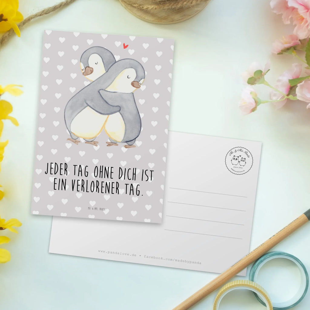 Postkarte Pinguine Kuscheln Postkarte, Karte, Geschenkkarte, Grußkarte, Einladung, Ansichtskarte, Geburtstagskarte, Einladungskarte, Dankeskarte, Ansichtskarten, Einladung Geburtstag, Einladungskarten Geburtstag, Liebe, Partner, Freund, Freundin, Ehemann, Ehefrau, Heiraten, Verlobung, Heiratsantrag, Liebesgeschenk, Jahrestag, Hocheitstag, Valentinstag, Geschenk für Frauen, Hochzeitstag, Mitbringsel, Geschenk für Freundin, Geschenk für Partner, Liebesbeweis, für Männer, für Ehemann