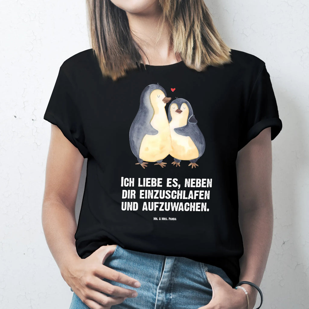 T-Shirt Standard Pinguine Einschlafen T-Shirt, Shirt, Tshirt, Lustiges T-Shirt, T-Shirt mit Spruch, Party, Junggesellenabschied, Jubiläum, Geburstag, Herrn, Damen, Männer, Frauen, Schlafshirt, Nachthemd, Sprüche, Liebe, Partner, Freund, Freundin, Ehemann, Ehefrau, Heiraten, Verlobung, Heiratsantrag, Liebesgeschenk, Jahrestag, Hocheitstag, Valentinstag, Geschenk für Frauen, Hochzeitstag, Mitbringsel, Geschenk für Freundin, Geschenk für Partner, Liebesbeweis, für Männer, für Ehemann