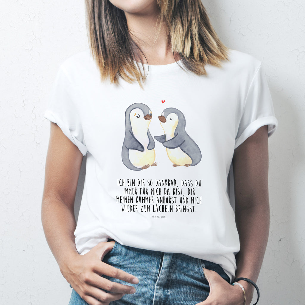 T-Shirt Standard Pinguine trösten T-Shirt, Shirt, Tshirt, Lustiges T-Shirt, T-Shirt mit Spruch, Party, Junggesellenabschied, Jubiläum, Geburstag, Herrn, Damen, Männer, Frauen, Schlafshirt, Nachthemd, Sprüche, Liebe, Partner, Freund, Freundin, Ehemann, Ehefrau, Heiraten, Verlobung, Heiratsantrag, Liebesgeschenk, Jahrestag, Hocheitstag, Valentinstag, Geschenk für Frauen, Hochzeitstag, Mitbringsel, Geschenk für Freundin, Geschenk für Partner, Liebesbeweis, für Männer, für Ehemann