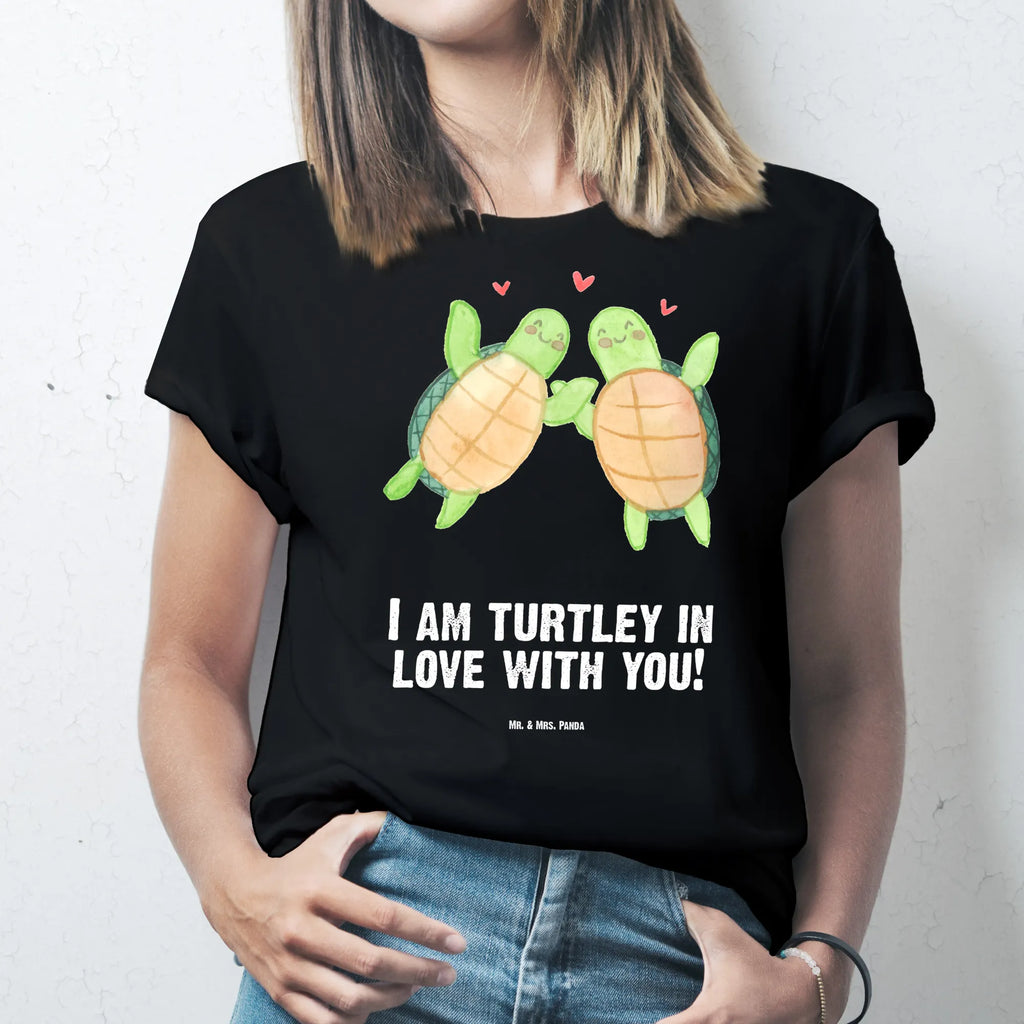 T-Shirt Standard Schildkröten Paar T-Shirt, Shirt, Tshirt, Lustiges T-Shirt, T-Shirt mit Spruch, Party, Junggesellenabschied, Jubiläum, Geburstag, Herrn, Damen, Männer, Frauen, Schlafshirt, Nachthemd, Sprüche, Liebe, Partner, Freund, Freundin, Ehemann, Ehefrau, Heiraten, Verlobung, Heiratsantrag, Liebesgeschenk, Jahrestag, Hocheitstag, Valentinstag, Geschenk für Frauen, Hochzeitstag, Mitbringsel, Geschenk für Freundin, Geschenk für Partner, Liebesbeweis, für Männer, für Ehemann