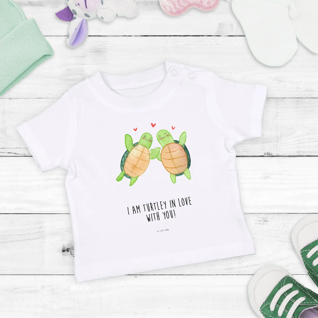 Organic Baby Shirt Schildkröten Paar Baby T-Shirt, Jungen Baby T-Shirt, Mädchen Baby T-Shirt, Shirt, Liebe, Partner, Freund, Freundin, Ehemann, Ehefrau, Heiraten, Verlobung, Heiratsantrag, Liebesgeschenk, Jahrestag, Hocheitstag, Valentinstag, Geschenk für Frauen, Hochzeitstag, Mitbringsel, Geschenk für Freundin, Geschenk für Partner, Liebesbeweis, für Männer, für Ehemann