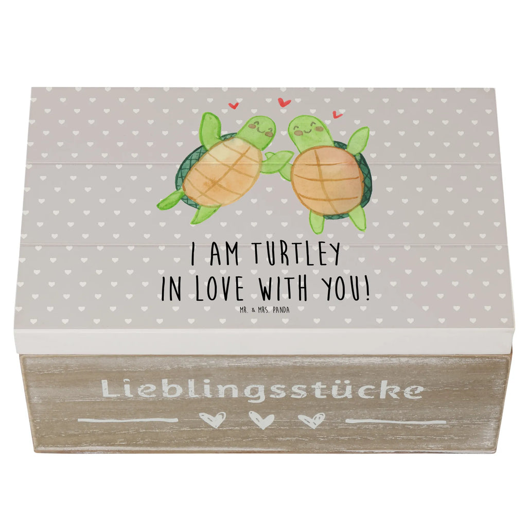 Holzkiste Schildkröten Paar Holzkiste, Kiste, Schatzkiste, Truhe, Schatulle, XXL, Erinnerungsbox, Erinnerungskiste, Dekokiste, Aufbewahrungsbox, Geschenkbox, Geschenkdose, Liebe, Partner, Freund, Freundin, Ehemann, Ehefrau, Heiraten, Verlobung, Heiratsantrag, Liebesgeschenk, Jahrestag, Hocheitstag, Valentinstag, Geschenk für Frauen, Hochzeitstag, Mitbringsel, Geschenk für Freundin, Geschenk für Partner, Liebesbeweis, für Männer, für Ehemann