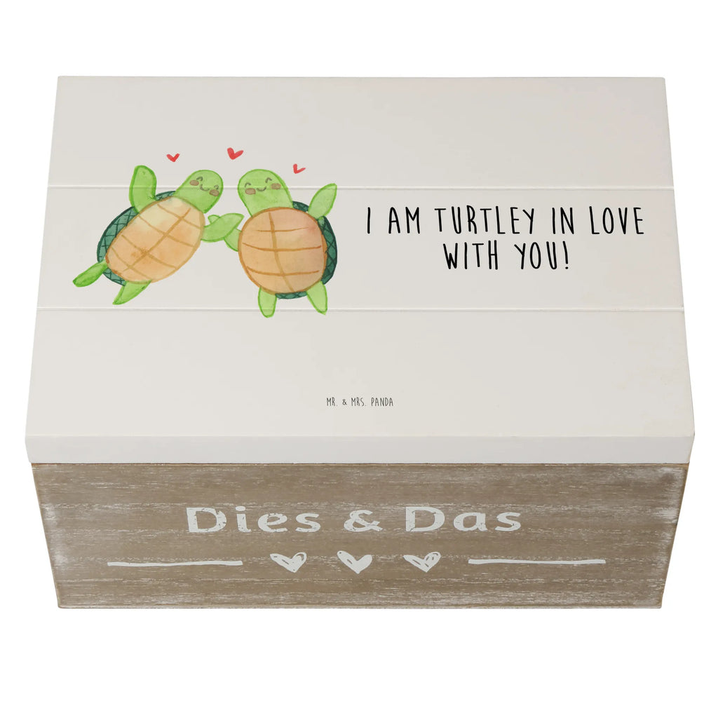 Holzkiste Schildkröten Paar Holzkiste, Kiste, Schatzkiste, Truhe, Schatulle, XXL, Erinnerungsbox, Erinnerungskiste, Dekokiste, Aufbewahrungsbox, Geschenkbox, Geschenkdose, Liebe, Partner, Freund, Freundin, Ehemann, Ehefrau, Heiraten, Verlobung, Heiratsantrag, Liebesgeschenk, Jahrestag, Hocheitstag, Valentinstag, Geschenk für Frauen, Hochzeitstag, Mitbringsel, Geschenk für Freundin, Geschenk für Partner, Liebesbeweis, für Männer, für Ehemann