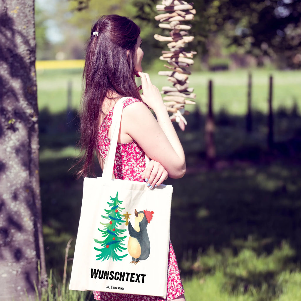 Personalisierte Tragetasche Pinguin Weihnachtsbaum Personalisierte Beuteltasche, Personalisierter Beutel, Personalisierte Einkaufstasche, Personalisierter Jutebeutel, Personalisierter Stoffbeutel, Tragetasche mit Namen, Einkaufstasche mit Namen, Stoffbeutel mit Namen, Personalisierte Tasche, Personalisierte Jutetasche, Personalisierte Kindergartentasche, Winter, Weihnachten, Weihnachtsdeko, Nikolaus, Advent, Heiligabend, Wintermotiv, Pinguin