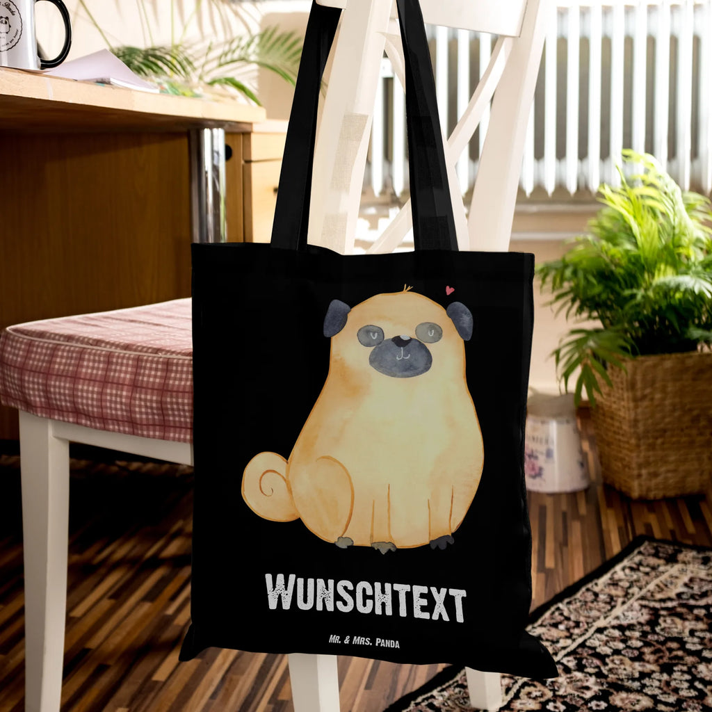 Personalisierte Tragetasche Mops Personalisierte Beuteltasche, Personalisierter Beutel, Personalisierte Einkaufstasche, Personalisierter Jutebeutel, Personalisierter Stoffbeutel, Tragetasche mit Namen, Einkaufstasche mit Namen, Stoffbeutel mit Namen, Personalisierte Tasche, Personalisierte Jutetasche, Personalisierte Kindergartentasche, Hund, Hundemotiv, Haustier, Hunderasse, Tierliebhaber, Hundebesitzer, Sprüche, Mops, Liebe, Hundeliebe