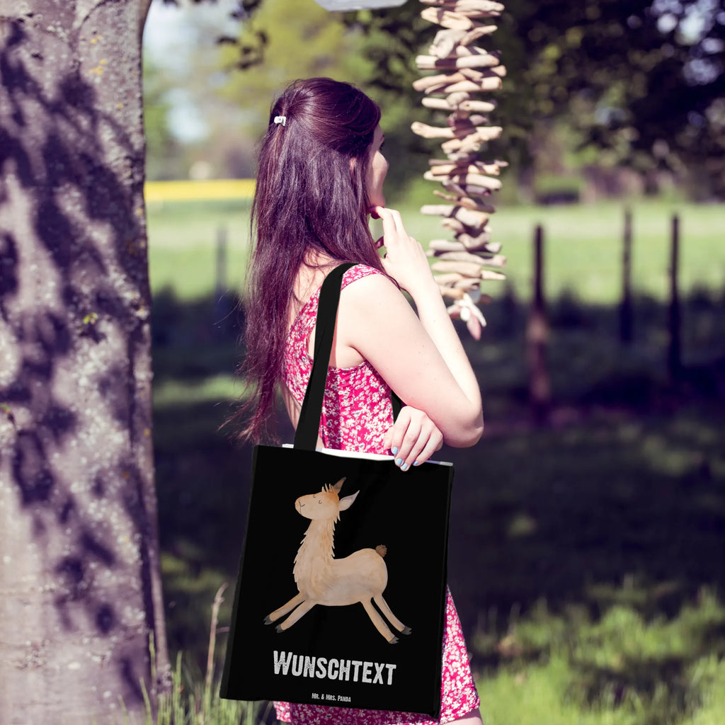 Personalisierte Tragetasche Lama springend Personalisierte Beuteltasche, Personalisierter Beutel, Personalisierte Einkaufstasche, Personalisierter Jutebeutel, Personalisierter Stoffbeutel, Tragetasche mit Namen, Einkaufstasche mit Namen, Stoffbeutel mit Namen, Personalisierte Tasche, Personalisierte Jutetasche, Personalisierte Kindergartentasche, Lama, Alpaka, Lamas, Lieblingstag, Happy day, fröhlich, Glück, Freundin, Liebeskummer, Neustart, guten Morgen, Start, Prüfung, Abitur