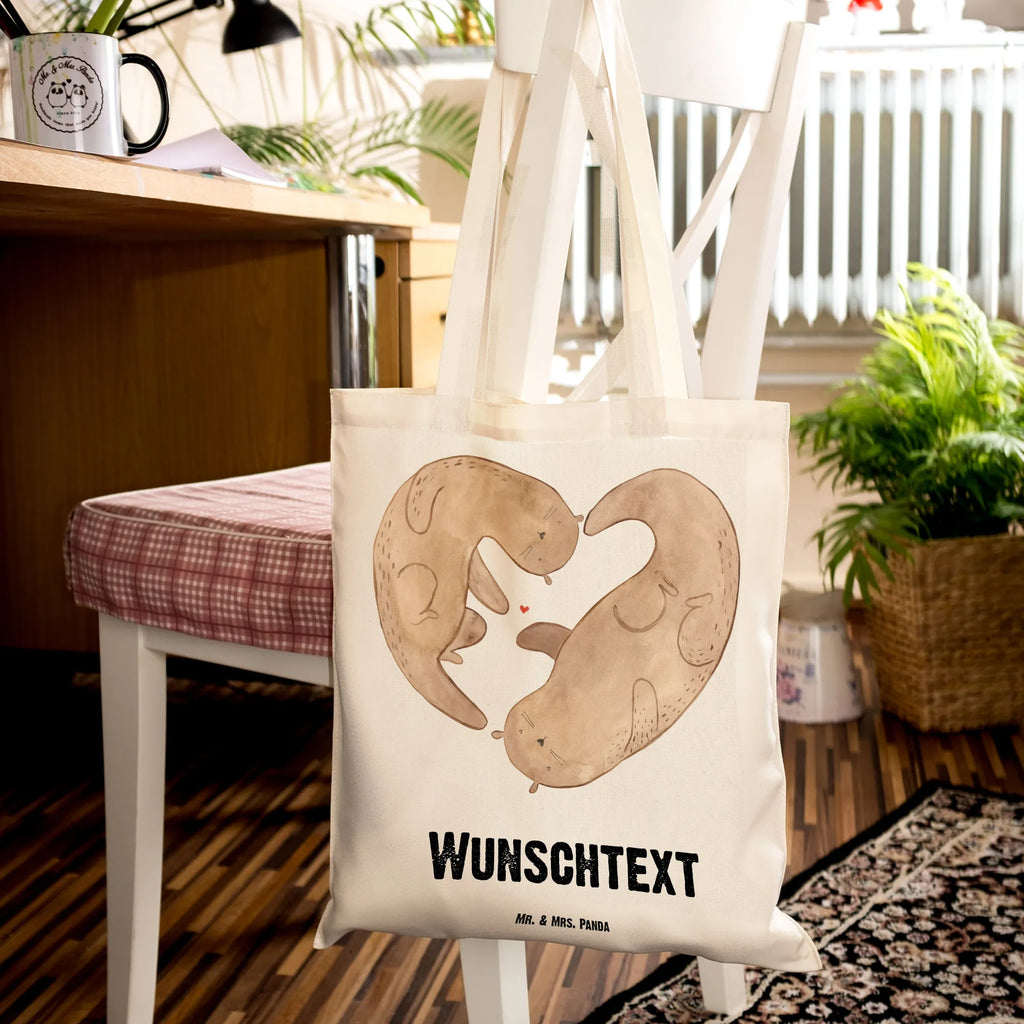 Personalisierte Tragetasche Otter Herz Personalisierte Beuteltasche, Personalisierter Beutel, Personalisierte Einkaufstasche, Personalisierter Jutebeutel, Personalisierter Stoffbeutel, Tragetasche mit Namen, Einkaufstasche mit Namen, Stoffbeutel mit Namen, Personalisierte Tasche, Personalisierte Jutetasche, Personalisierte Kindergartentasche, Otter, Fischotter, Seeotter, Liebe, Herz, Liebesbeweis, Liebesgeschenk, Bessere Hälfte, Love you, Jahrestag, Hochzeitstag, Verlobung, gemeinsames Leben