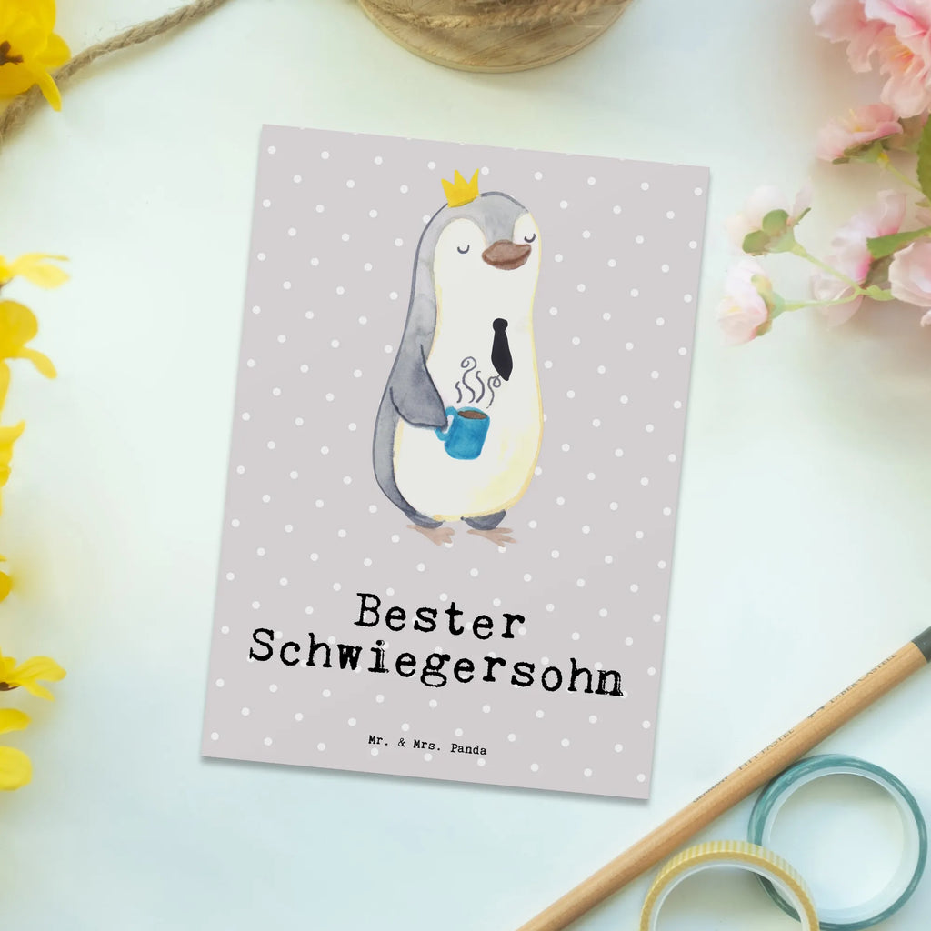 Postkarte Pinguin Bester Schwiegersohn Postkarte, Karte, Geschenkkarte, Grußkarte, Einladung, Ansichtskarte, Geburtstagskarte, Einladungskarte, Dankeskarte, Ansichtskarten, Einladung Geburtstag, Einladungskarten Geburtstag, für, Dankeschön, Geschenk, Schenken, Geburtstag, Geburtstagsgeschenk, Geschenkidee, Danke, Bedanken, Mitbringsel, Freude machen, Geschenktipp, Schwiegersohn, Tochter, Ehefrau des Sohns, Frau, angeheiratet, Hochzeit, Heirat