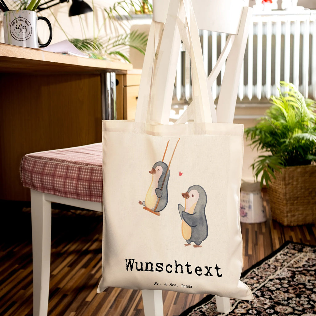 Personalisierte Tragetasche Pinguin Beste Großmutter der Welt Personalisierte Beuteltasche, Personalisierter Beutel, Personalisierte Einkaufstasche, Personalisierter Jutebeutel, Personalisierter Stoffbeutel, Tragetasche mit Namen, Einkaufstasche mit Namen, Stoffbeutel mit Namen, Personalisierte Tasche, Personalisierte Jutetasche, Personalisierte Kindergartentasche, für, Dankeschön, Geschenk, Schenken, Geburtstag, Geburtstagsgeschenk, Geschenkidee, Danke, Bedanken, Mitbringsel, Freude machen, Geschenktipp, Großmutter, Omi, Oma, Oma geworden, Grosseltern