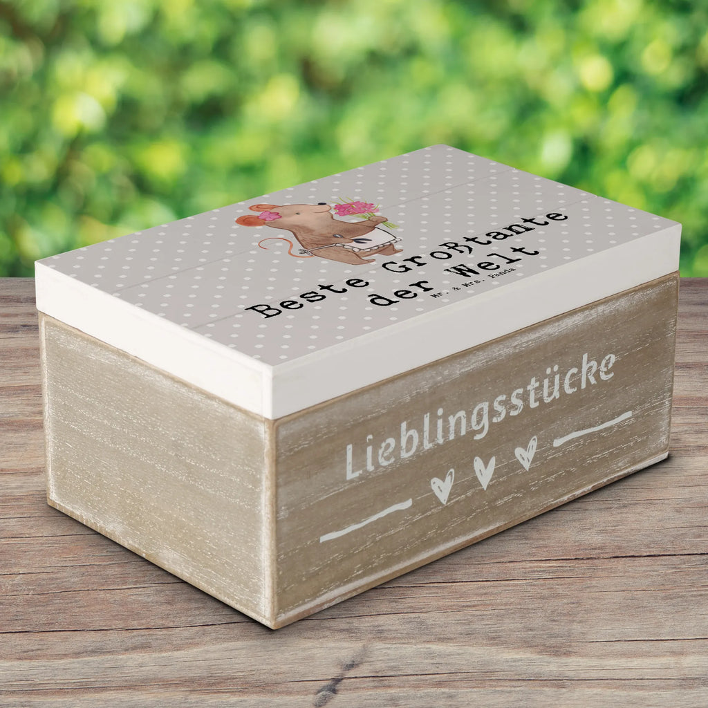 Holzkiste Maus Beste Großtante der Welt Holzkiste, Kiste, Schatzkiste, Truhe, Schatulle, XXL, Erinnerungsbox, Erinnerungskiste, Dekokiste, Aufbewahrungsbox, Geschenkbox, Geschenkdose, für, Dankeschön, Geschenk, Schenken, Geburtstag, Geburtstagsgeschenk, Geschenkidee, Danke, Bedanken, Mitbringsel, Freude machen, Geschenktipp, Großtante, Grosstante, Tante, Lieblingstante, Familie, Schwester, Tanten, Kleinigkeit, Beste, Nichte, Neffe, Groß