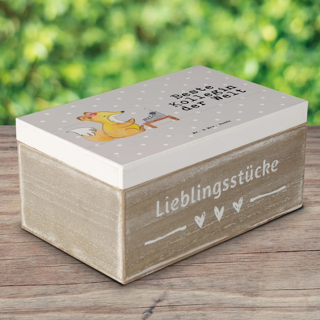 Holzkiste Fuchs Beste Kollegin der Welt Holzkiste, Kiste, Schatzkiste, Truhe, Schatulle, XXL, Erinnerungsbox, Erinnerungskiste, Dekokiste, Aufbewahrungsbox, Geschenkbox, Geschenkdose, für, Dankeschön, Geschenk, Schenken, Geburtstag, Geburtstagsgeschenk, Geschenkidee, Danke, Bedanken, Mitbringsel, Freude machen, Geschenktipp, Arbeitskollegin, Kollegin, Freundin, Büro, Abschiedsgeschenk, Ruhestand, Arbeit, Mitarbeiterin, Berufsgenossin, Beruf