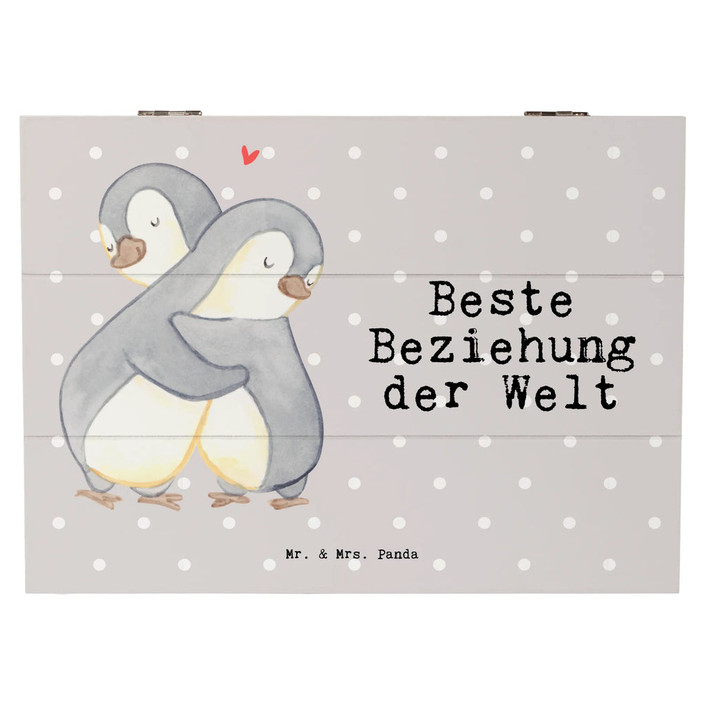 Holzkiste Pinguin Beste Beziehung der Welt Holzkiste, Kiste, Schatzkiste, Truhe, Schatulle, XXL, Erinnerungsbox, Erinnerungskiste, Dekokiste, Aufbewahrungsbox, Geschenkbox, Geschenkdose, für, Dankeschön, Geschenk, Schenken, Geburtstag, Geburtstagsgeschenk, Geschenkidee, Danke, Bedanken, Mitbringsel, Freude machen, Geschenktipp, Beziehung, Zusammen sein, Miteinander gehen, Liebe, Verlieb, Liebesgeschenk