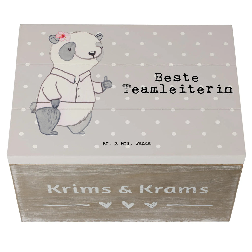 Holzkiste Panda Beste Teamleiterin Holzkiste, Kiste, Schatzkiste, Truhe, Schatulle, XXL, Erinnerungsbox, Erinnerungskiste, Dekokiste, Aufbewahrungsbox, Geschenkbox, Geschenkdose, für, Dankeschön, Geschenk, Schenken, Geburtstag, Geburtstagsgeschenk, Geschenkidee, Danke, Bedanken, Mitbringsel, Freude machen, Geschenktipp, Teamleiterin, Seminarleiterin, Gruppenleiterin, Leiterin, Kollegin, Chefin, Vorgesetzte, Abschied, Abschiedsgeschenk, Ruhestand