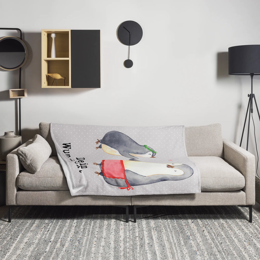 Personalisierte Decke Pinguin Beste Mami der Welt Personalisierte Decke, Decke mit Namen, Kuscheldecke mit Namen, Decke bedrucken, Kuscheldecke bedrucken, für, Dankeschön, Geschenk, Schenken, Geburtstag, Geburtstagsgeschenk, Geschenkidee, Danke, Bedanken, Mitbringsel, Freude machen, Geschenktipp, Mama, Mami, Mutter, Muttertag, Mutti, Ma, Tochter, Sohn, Beste Mama, Beste, Supermama