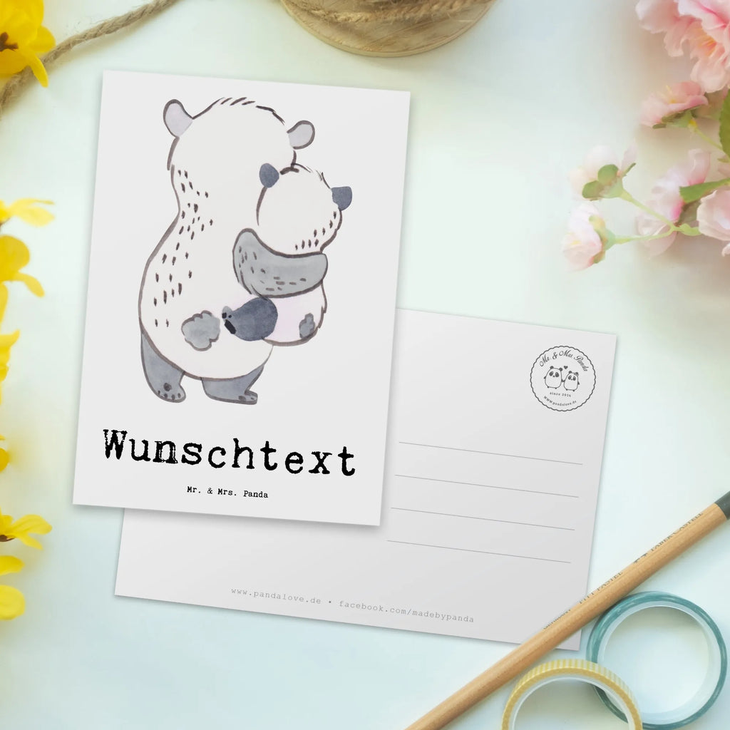 Personalisierte Postkarte Panda Beste Pflegeeltern der Welt Postkarte mit Namen, Postkarte bedrucken, Postkarte mit Wunschtext, Postkarte personalisierbar, Geschenkkarte mit Namen, Grußkarte mit Namen, Karte mit Namen, Einladung mit Namen, Ansichtskarte mit Namen, Geschenkkarte mit Wunschtext, Grußkarte mit Wunschtext, Karte mit Wunschtext, Einladung mit Wunschtext, Ansichtskarte mit Wunschtext, für, Dankeschön, Geschenk, Schenken, Geburtstag, Geburtstagsgeschenk, Geschenkidee, Danke, Bedanken, Mitbringsel, Freude machen, Geschenktipp, Pflegeeltern, Pflegekind, Adoption, Eltern, Mama, Papa, Mami, Papi, Familie, Elternpaar, Mama und Papa